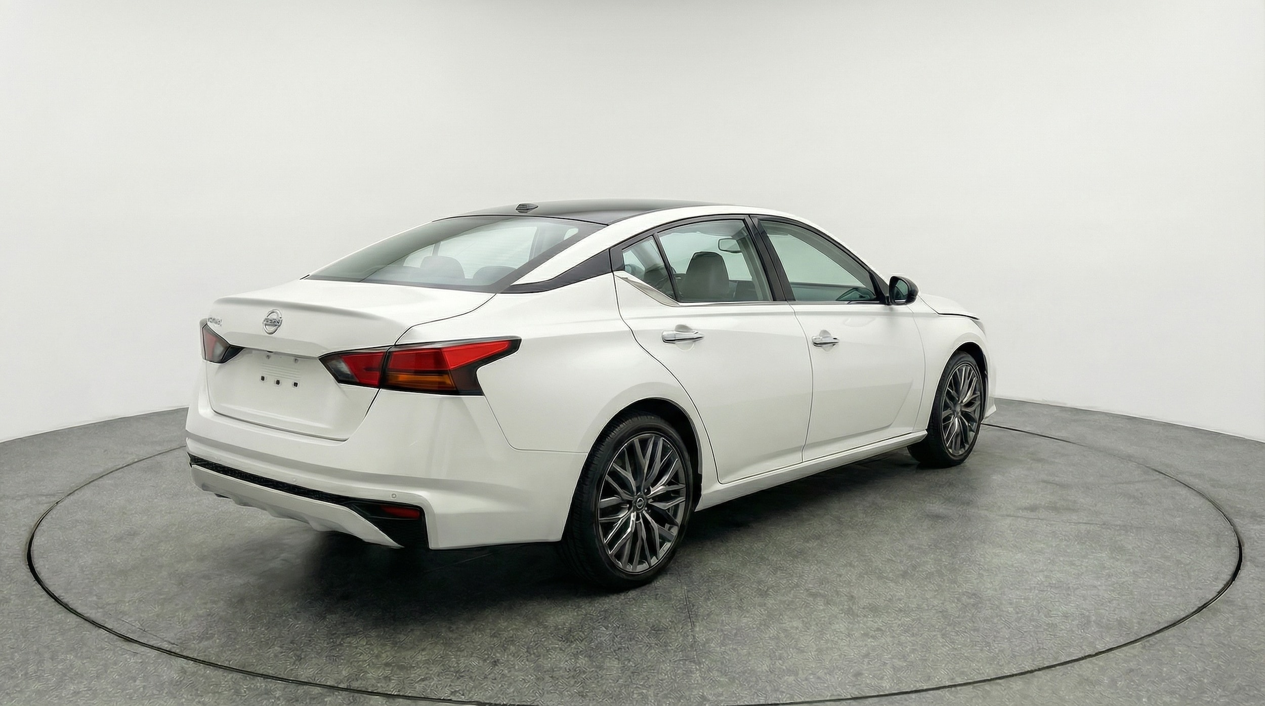 Thumbnail: 2025 Nissan Altima - 7