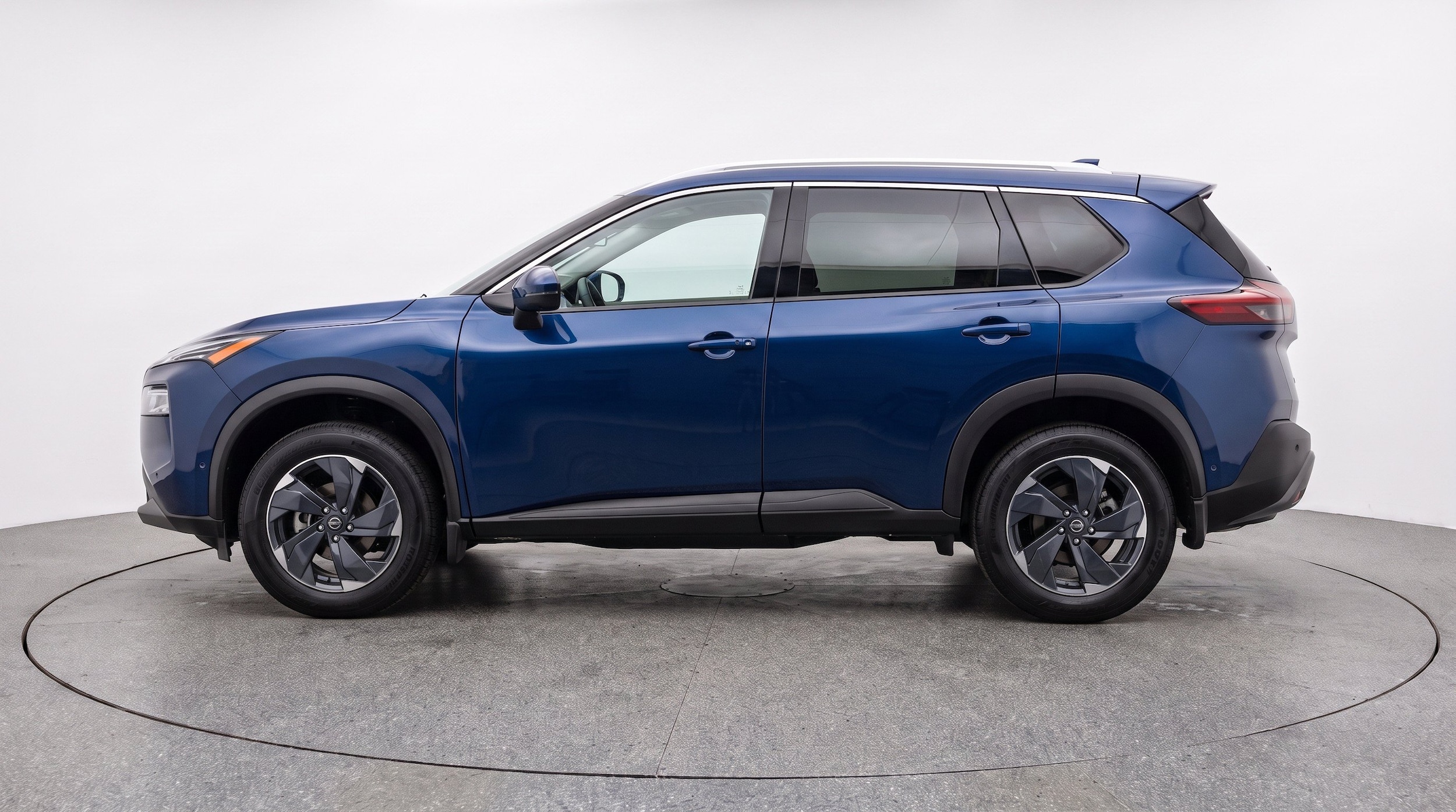 Thumbnail: 2025 Nissan Rogue - 5