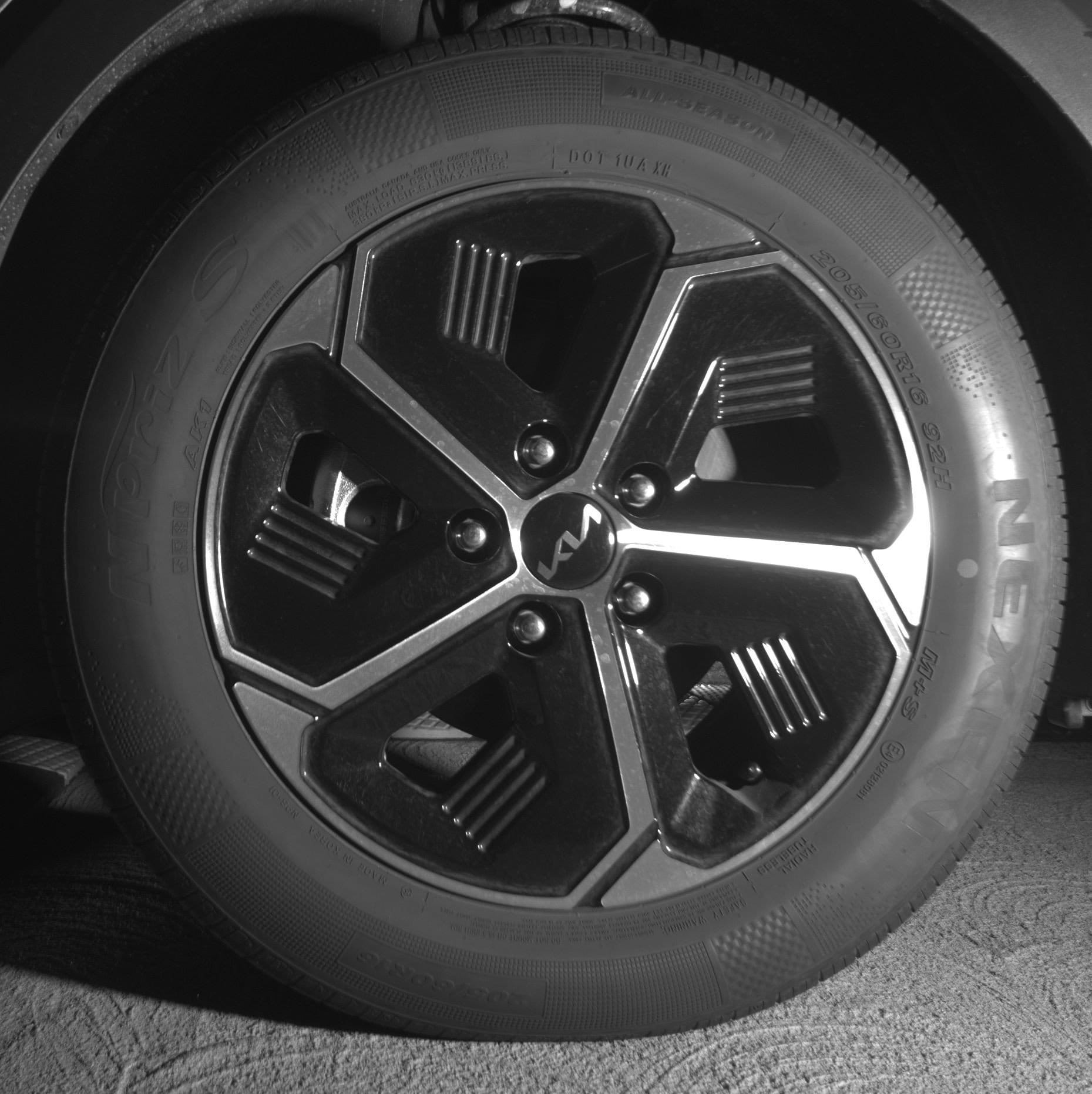 Thumbnail: 2026 Kia Niro - 12