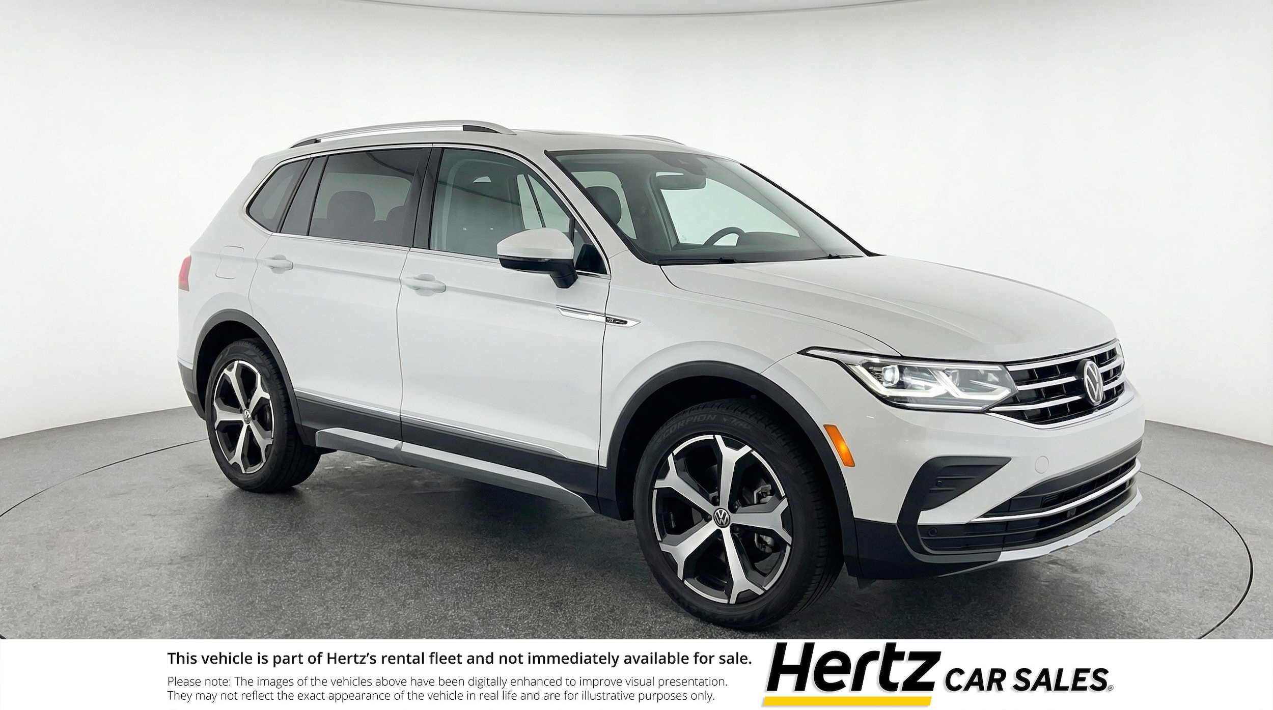 Thumbnail: 2026 Volkswagen Tiguan - 1