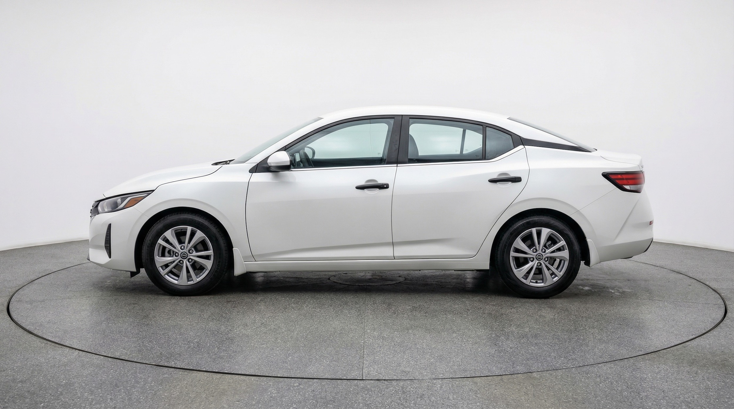 Thumbnail: 2025 Nissan Sentra - 4