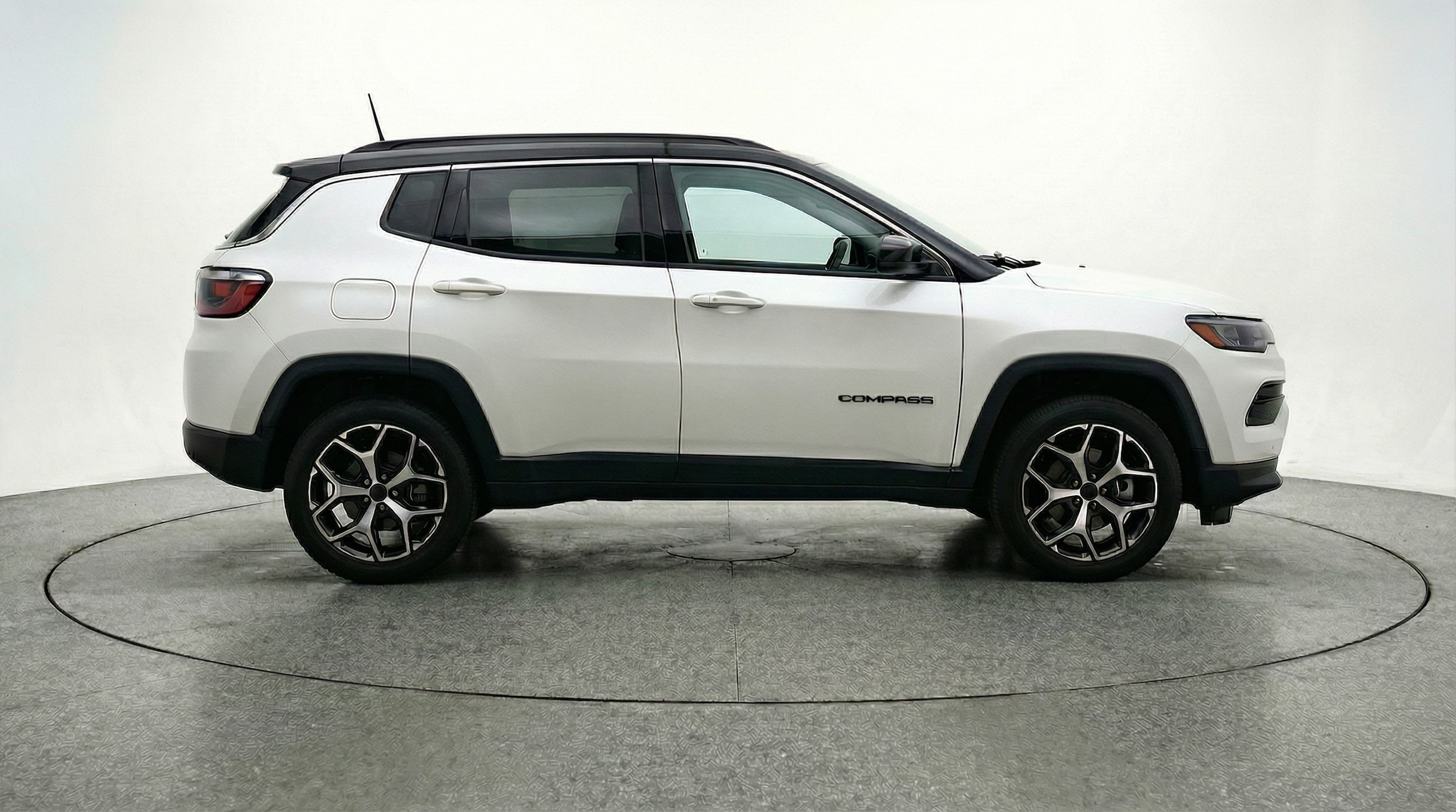 Thumbnail: 2025 Jeep Compass - 8