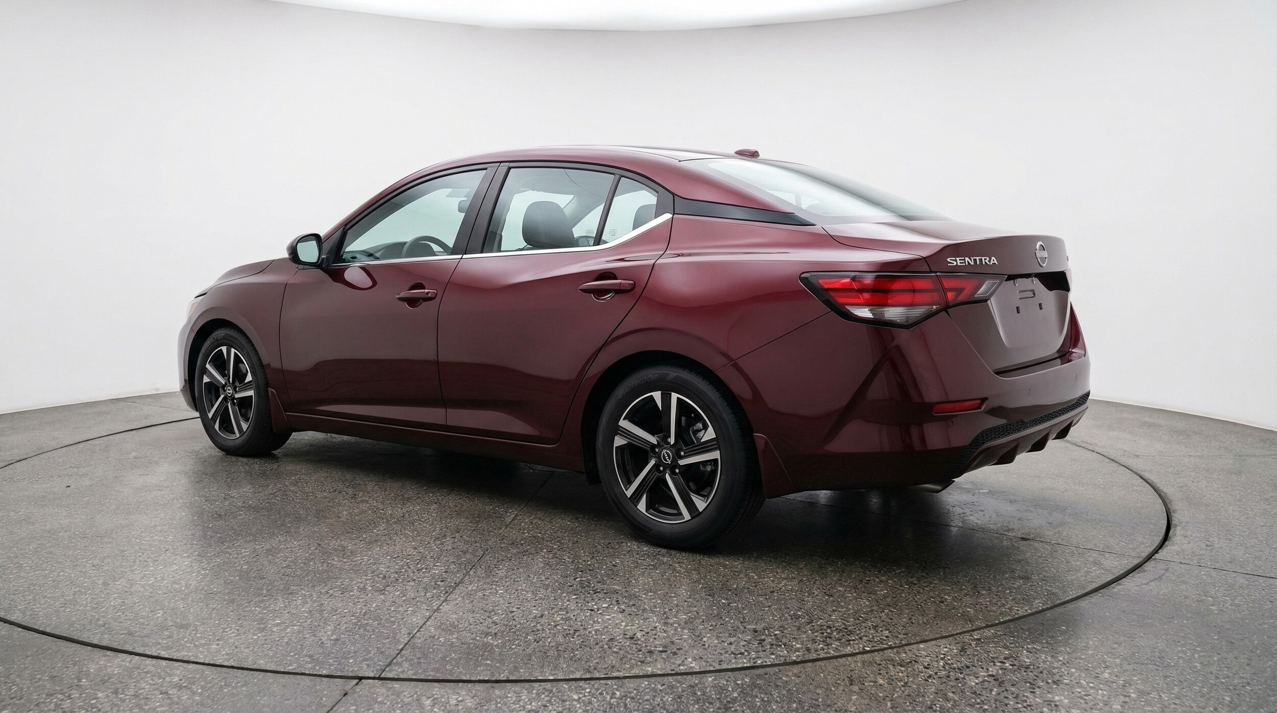 Thumbnail: 2025 Nissan Sentra - 5