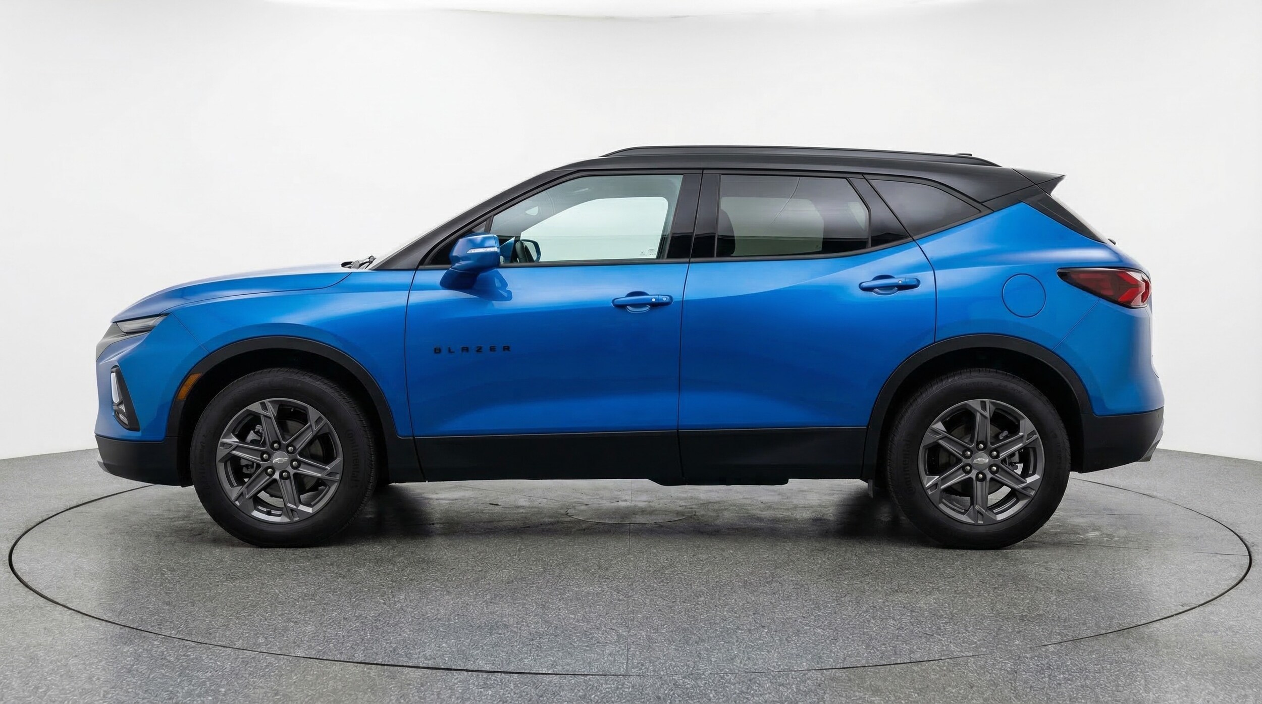 Thumbnail: 2025 Chevrolet Blazer - 4