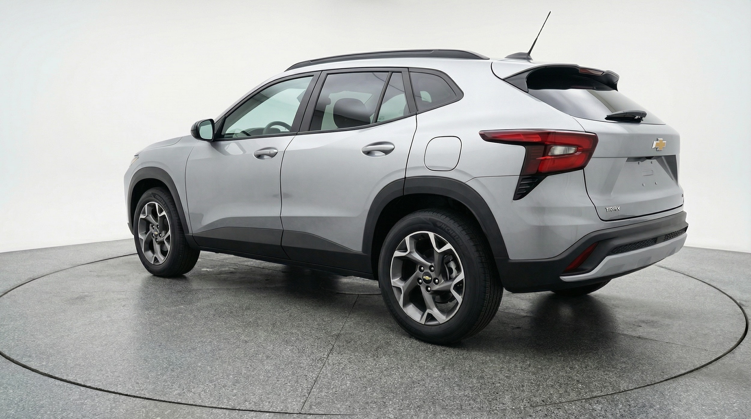 Thumbnail: 2025 Chevrolet Trax - 5