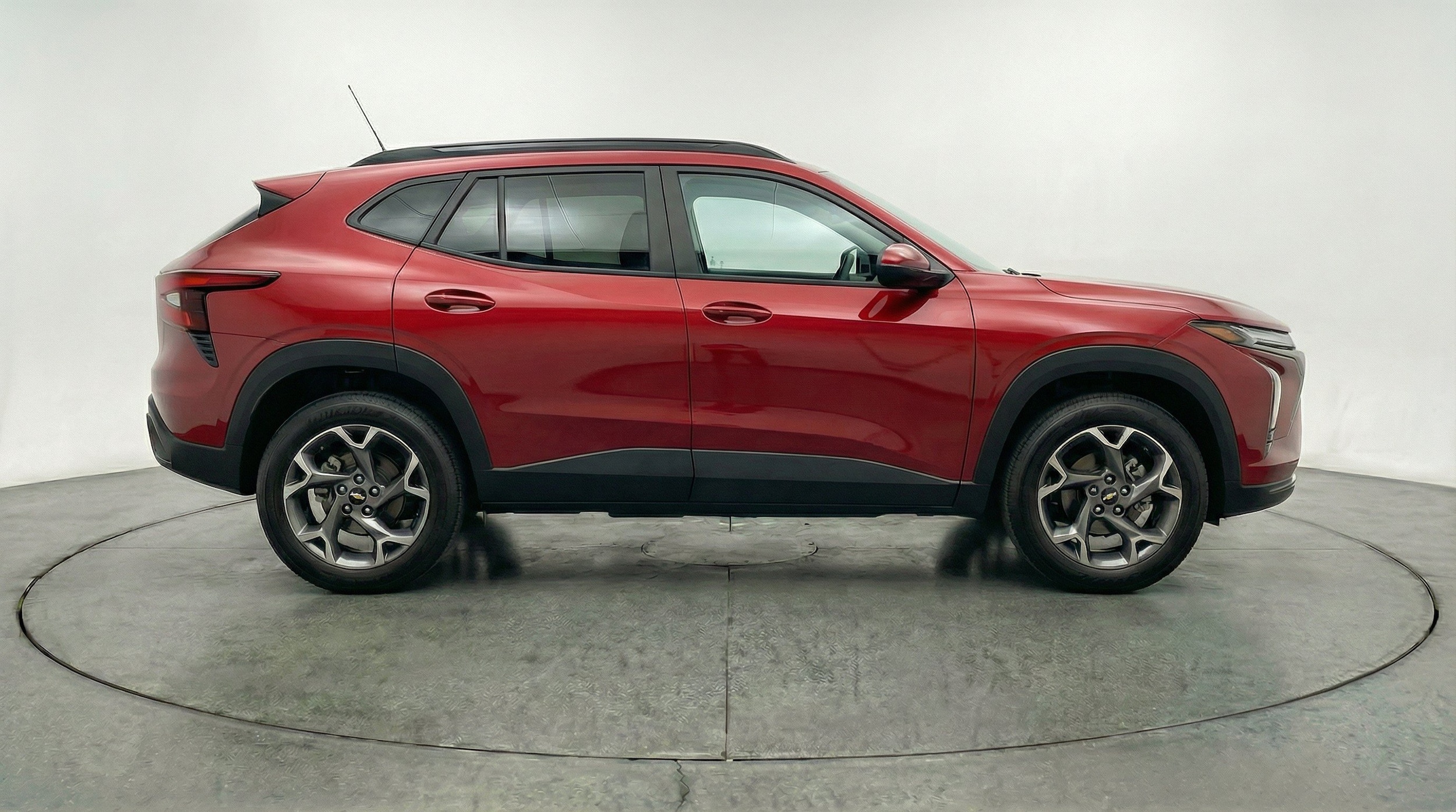 Thumbnail: 2025 Chevrolet Trax - 11