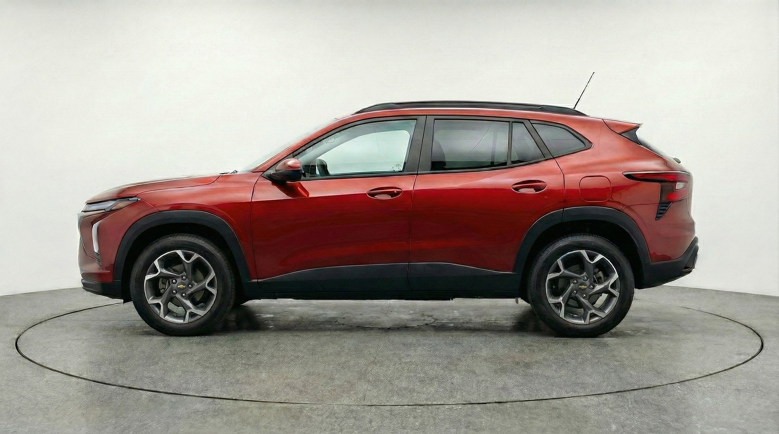 Thumbnail: 2025 Chevrolet Trax - 5