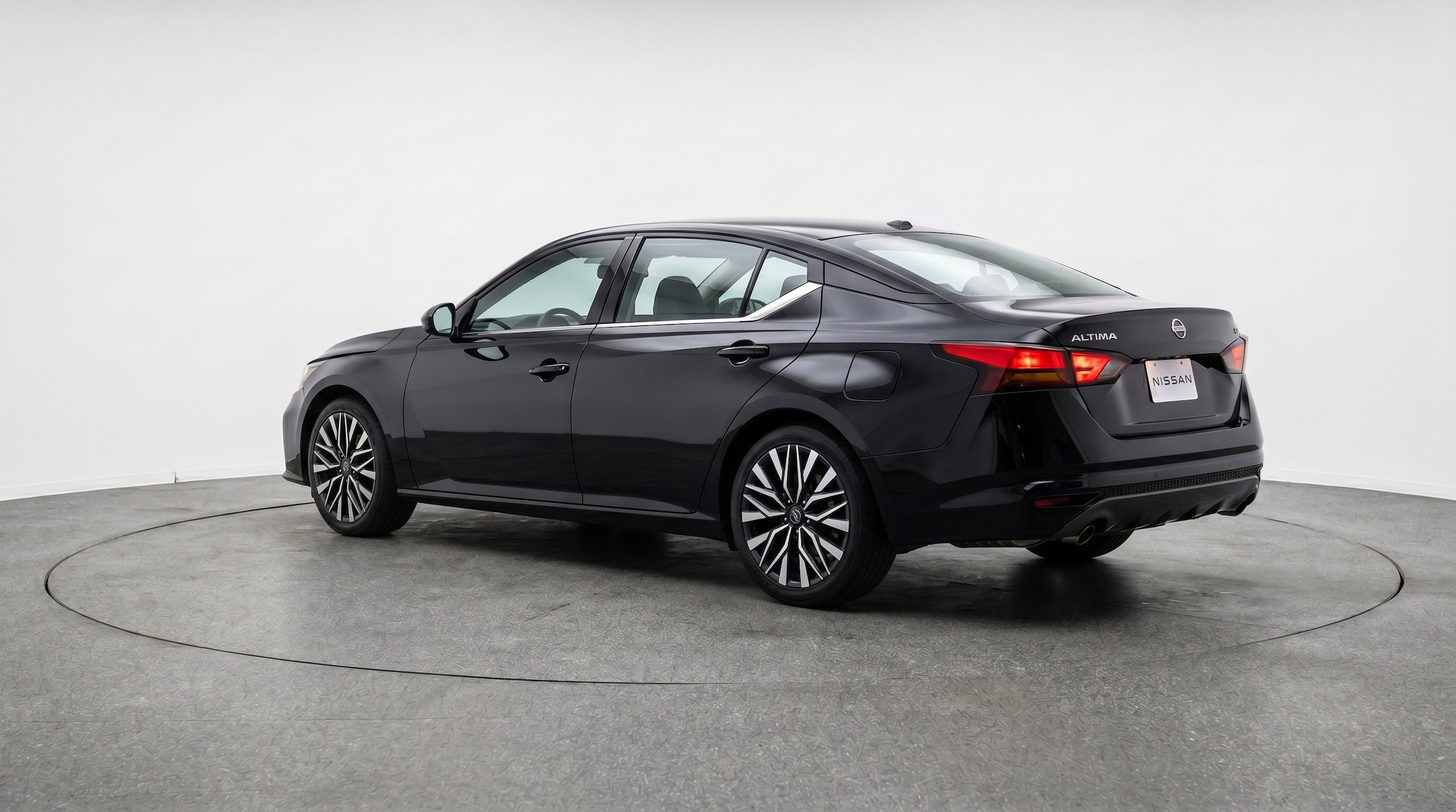 Thumbnail: 2025 Nissan Altima - 6