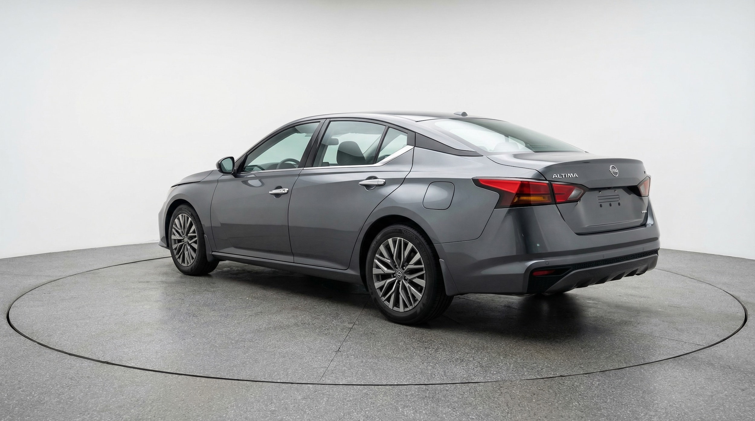 Thumbnail: 2025 Nissan Altima - 5