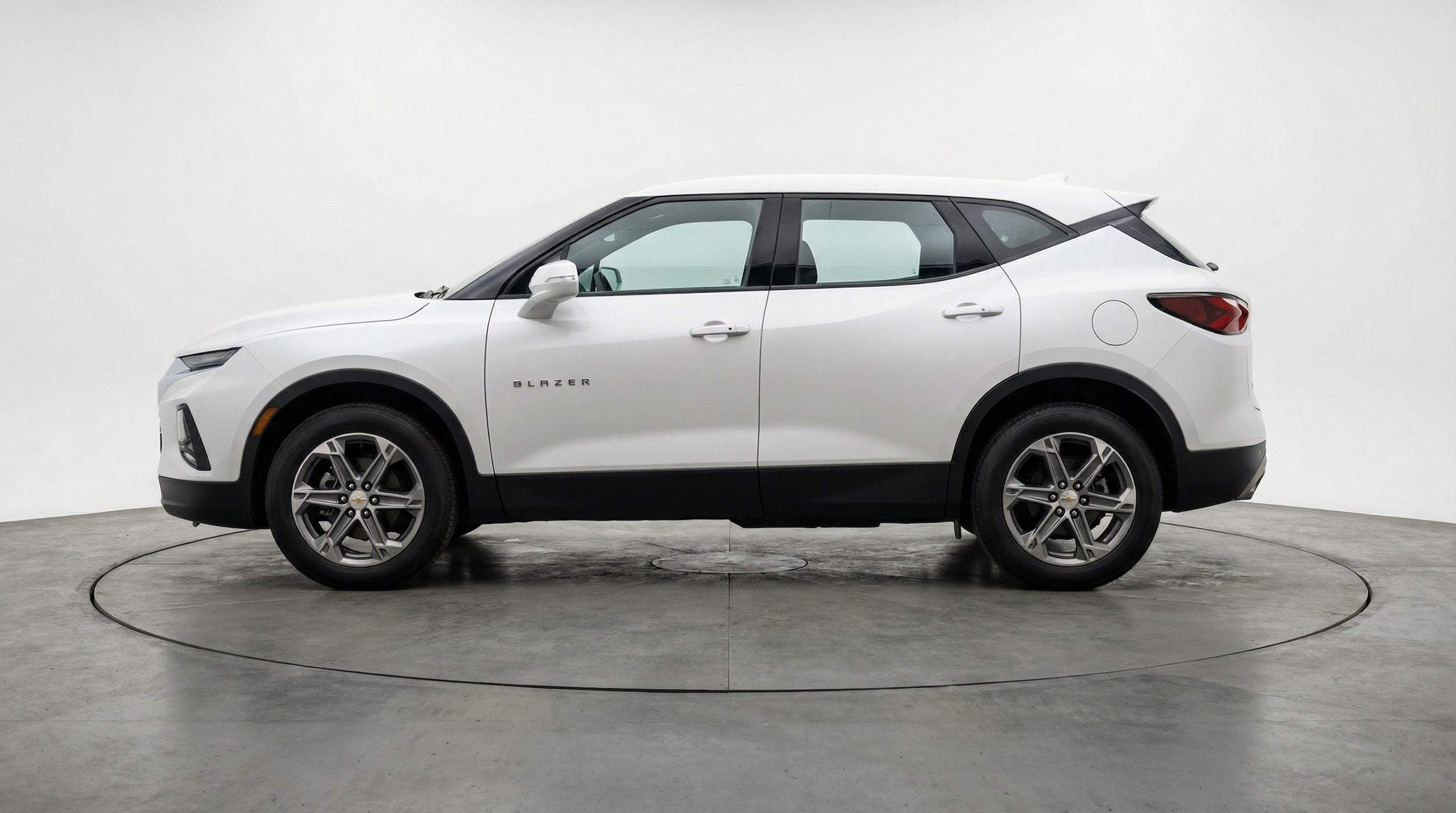 Thumbnail: 2025 Chevrolet Blazer - 4