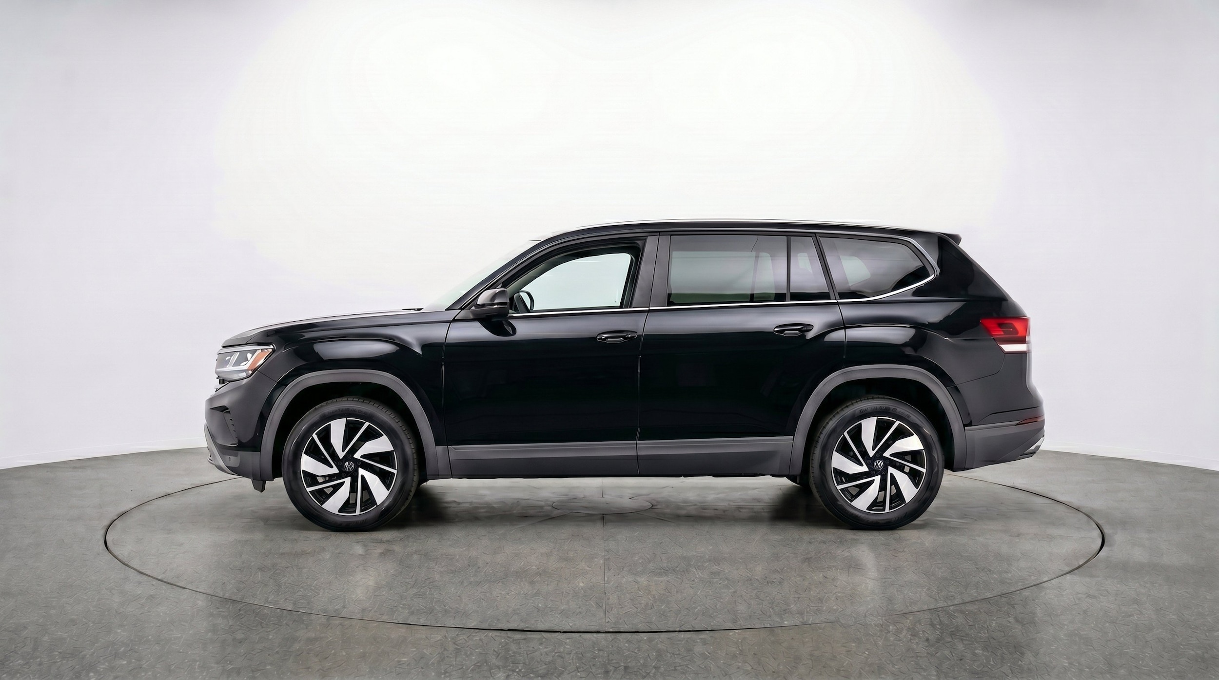 Thumbnail: 2026 Volkswagen Atlas - 5