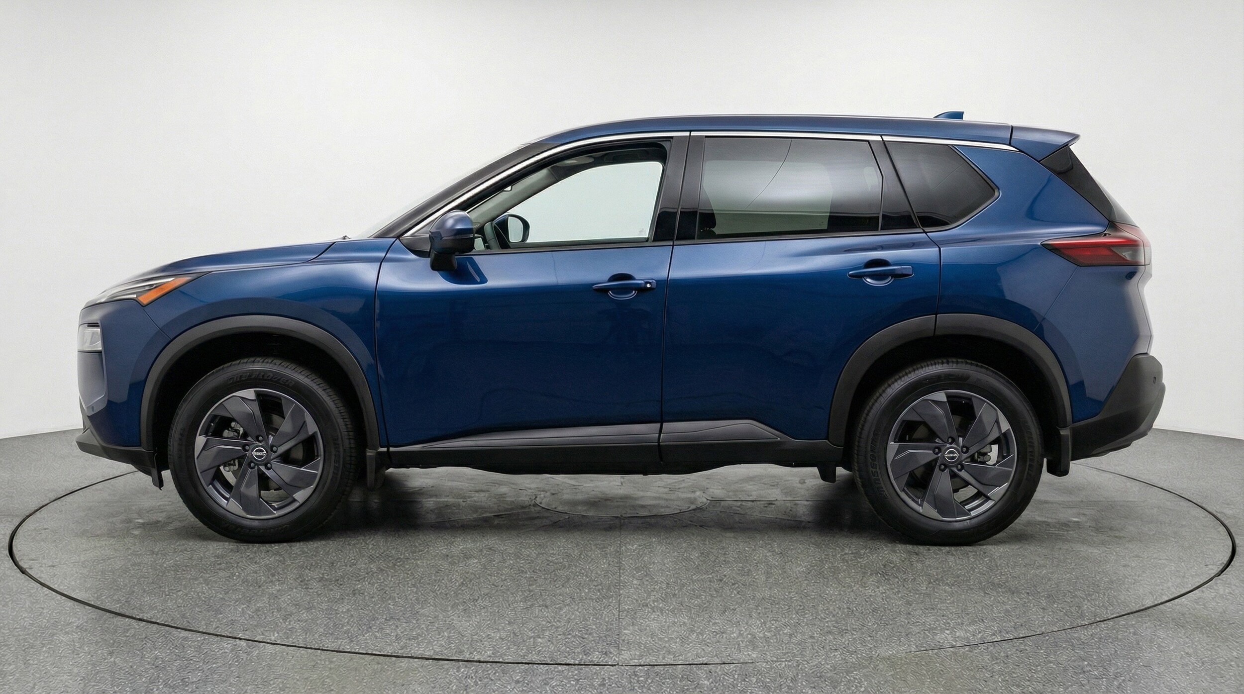 Thumbnail: 2025 Nissan Rogue - 5
