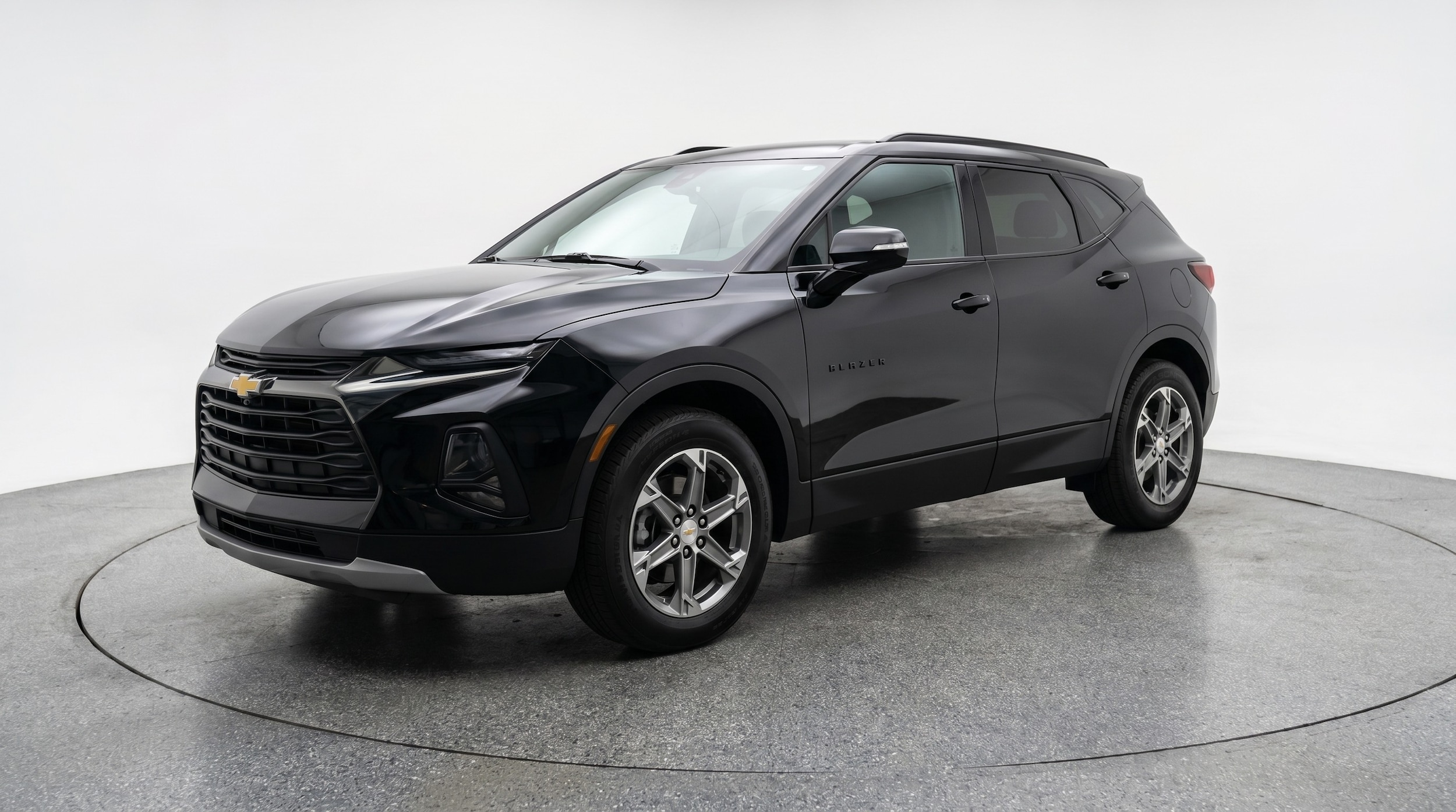 Thumbnail: 2025 Chevrolet Blazer - 3