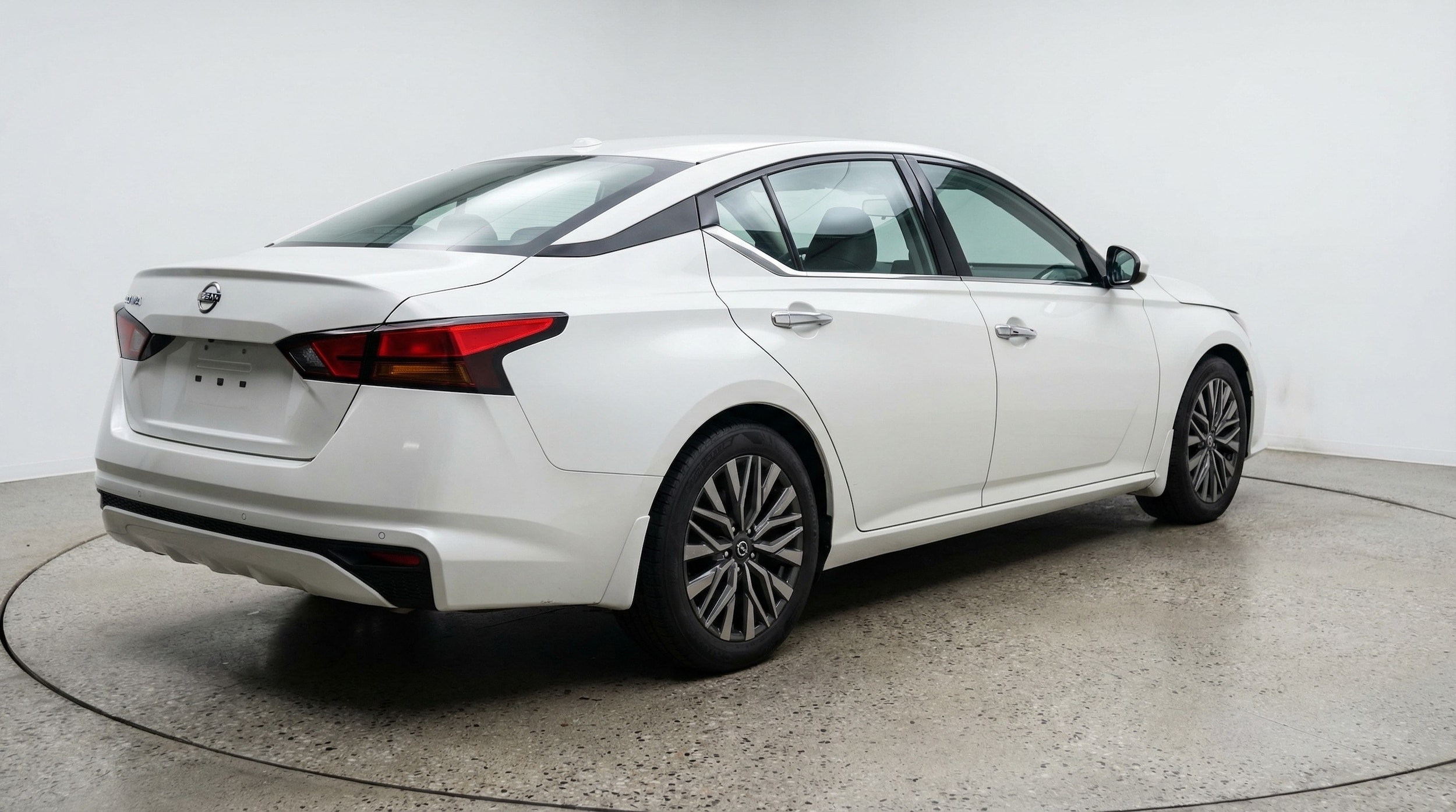 Thumbnail: 2025 Nissan Altima - 7