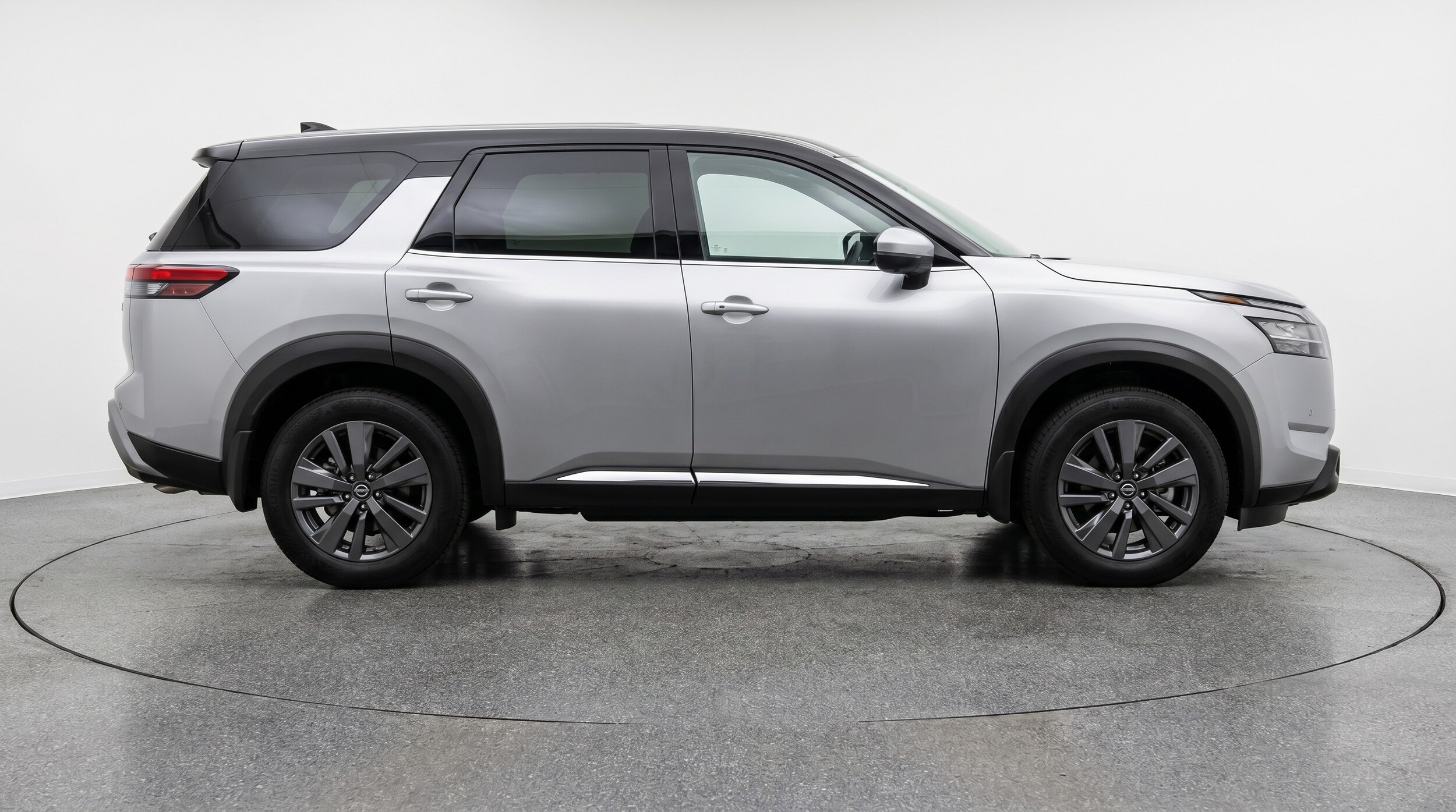 Thumbnail: 2025 Nissan Pathfinder - 8