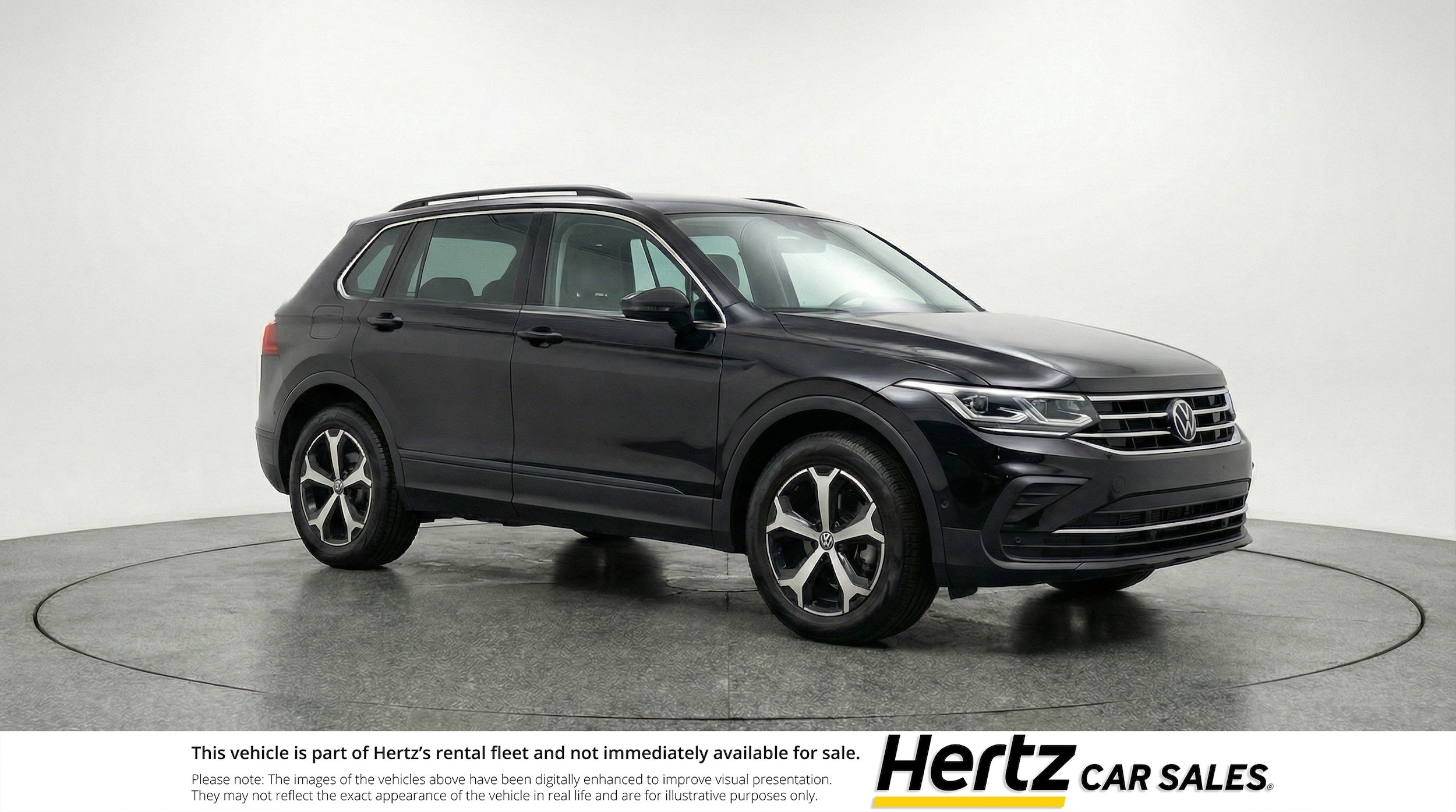 Thumbnail: 2026 Volkswagen Tiguan - 1