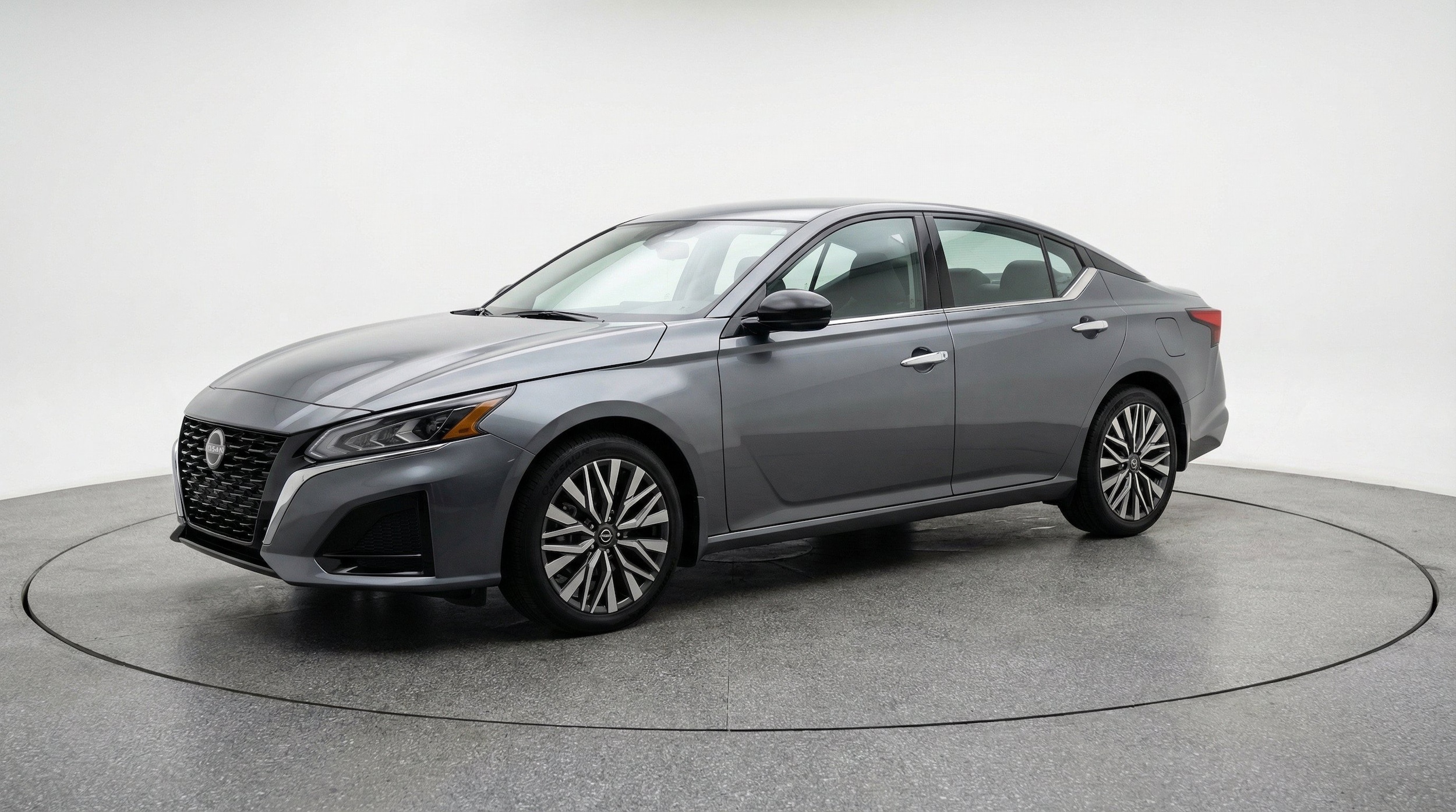 Thumbnail: 2025 Nissan Altima - 3