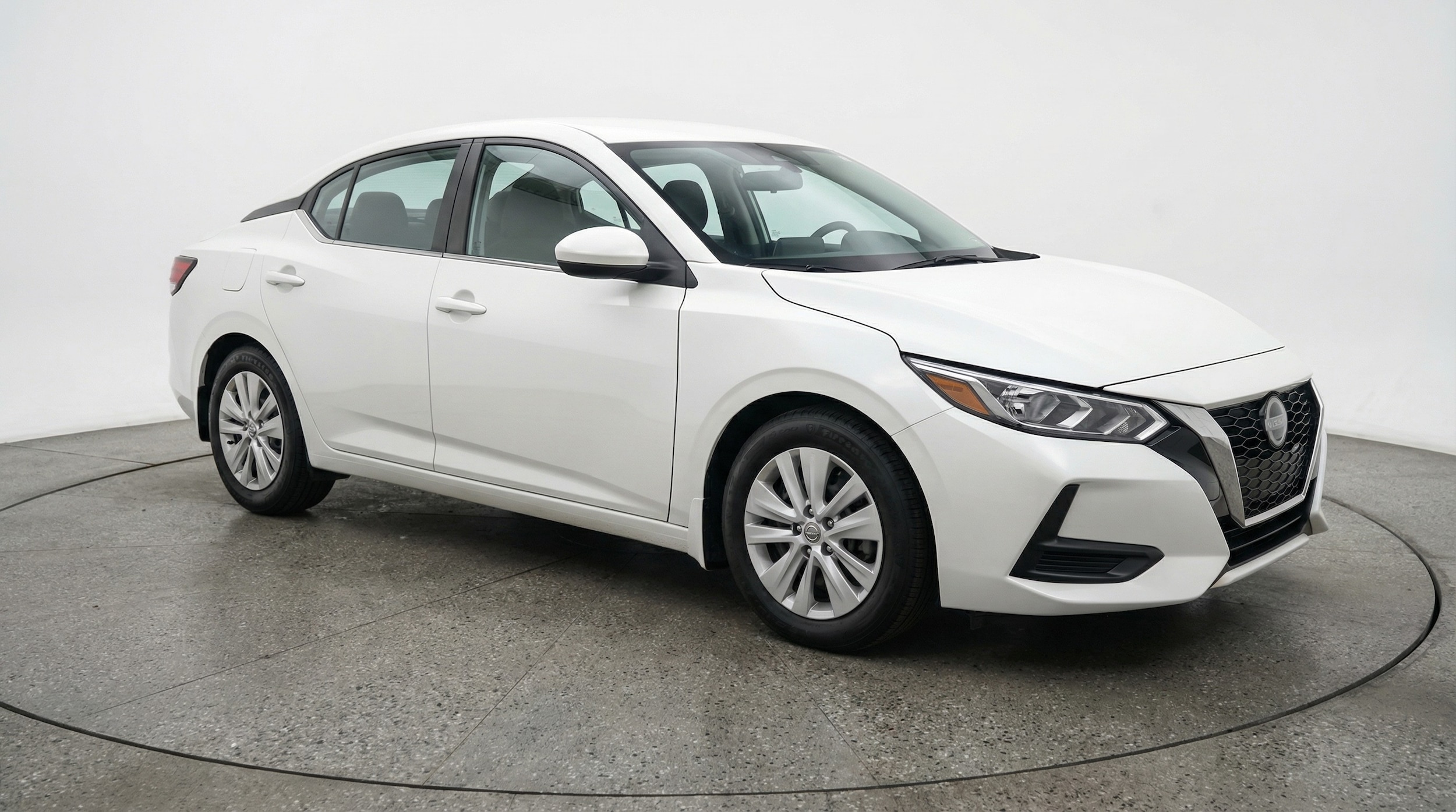 Thumbnail: 2025 Nissan Sentra - 1