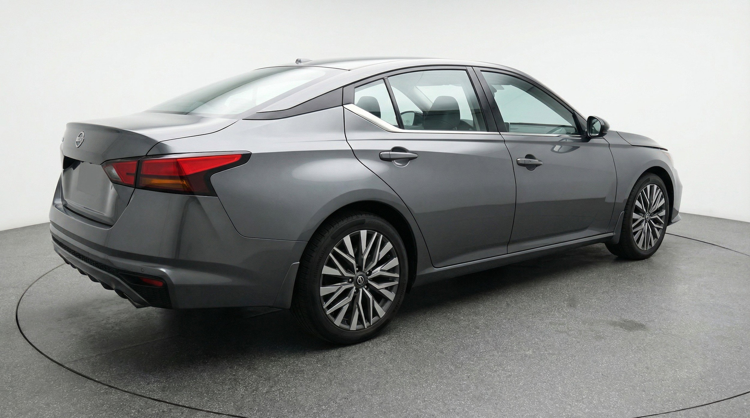Thumbnail: 2025 Nissan Altima - 9