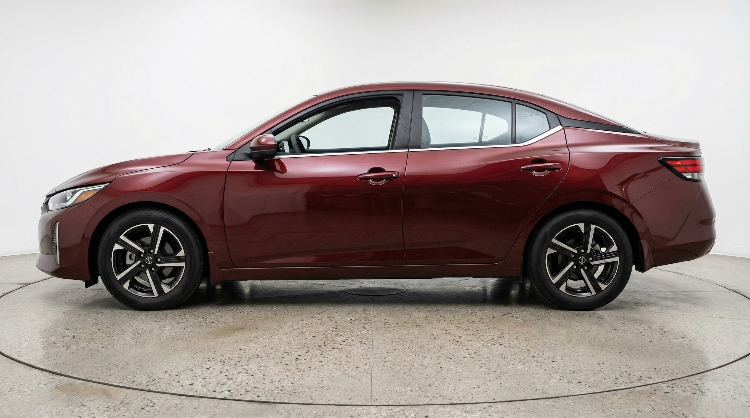 Thumbnail: 2025 Nissan Sentra - 4