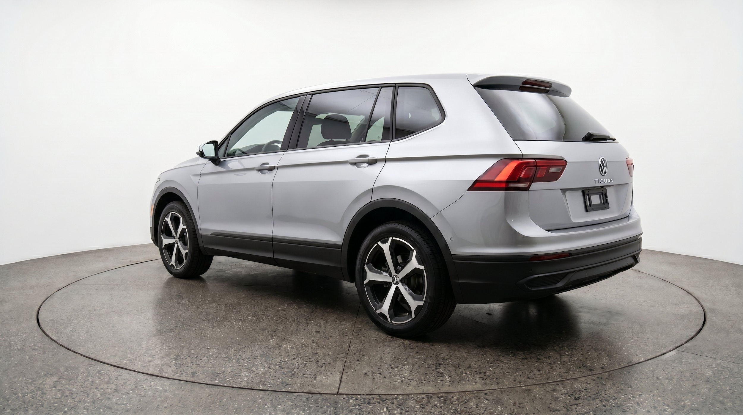 Thumbnail: 2026 Volkswagen Tiguan - 6