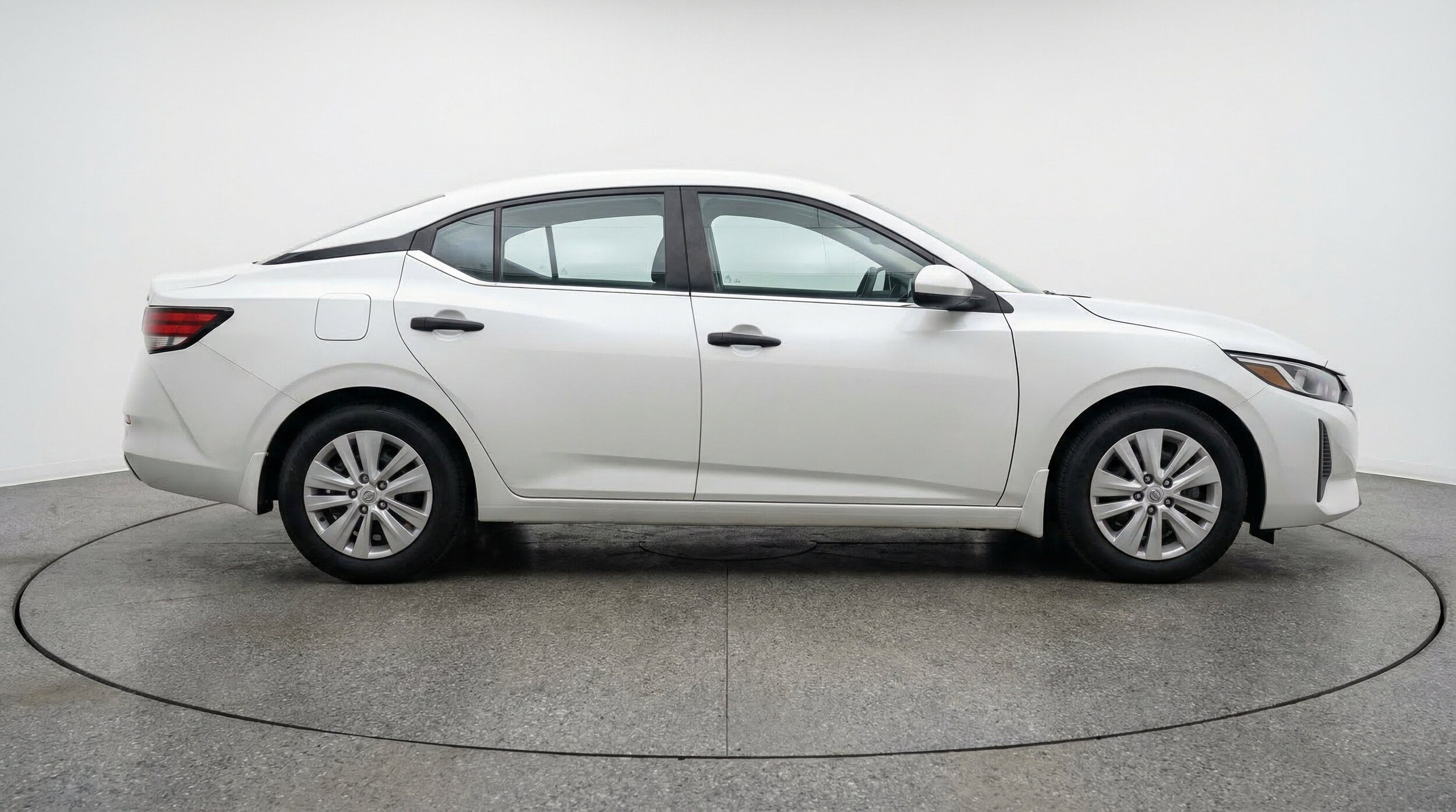 Thumbnail: 2025 Nissan Sentra - 11