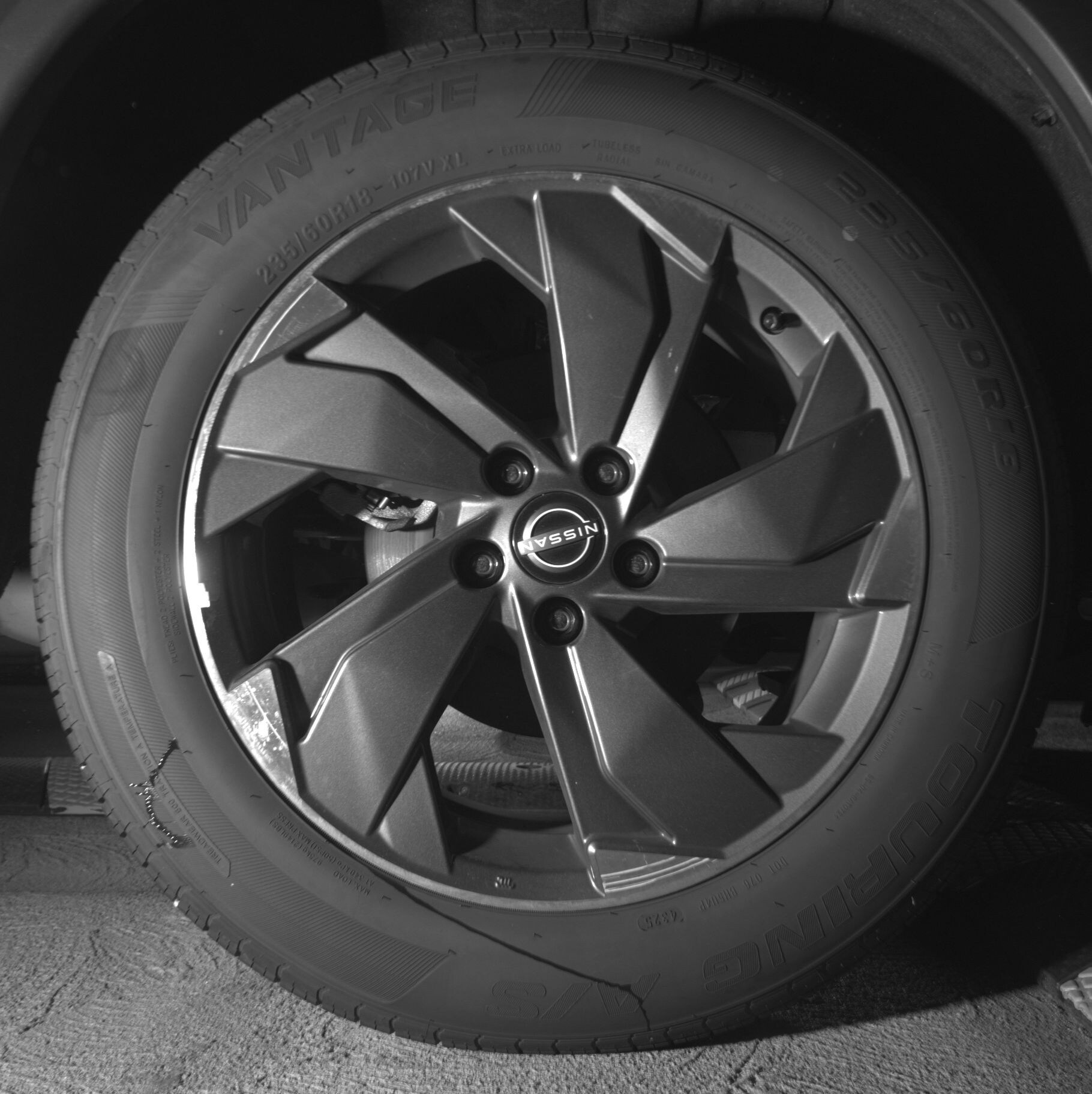 Thumbnail: 2025 Nissan Rogue - 12