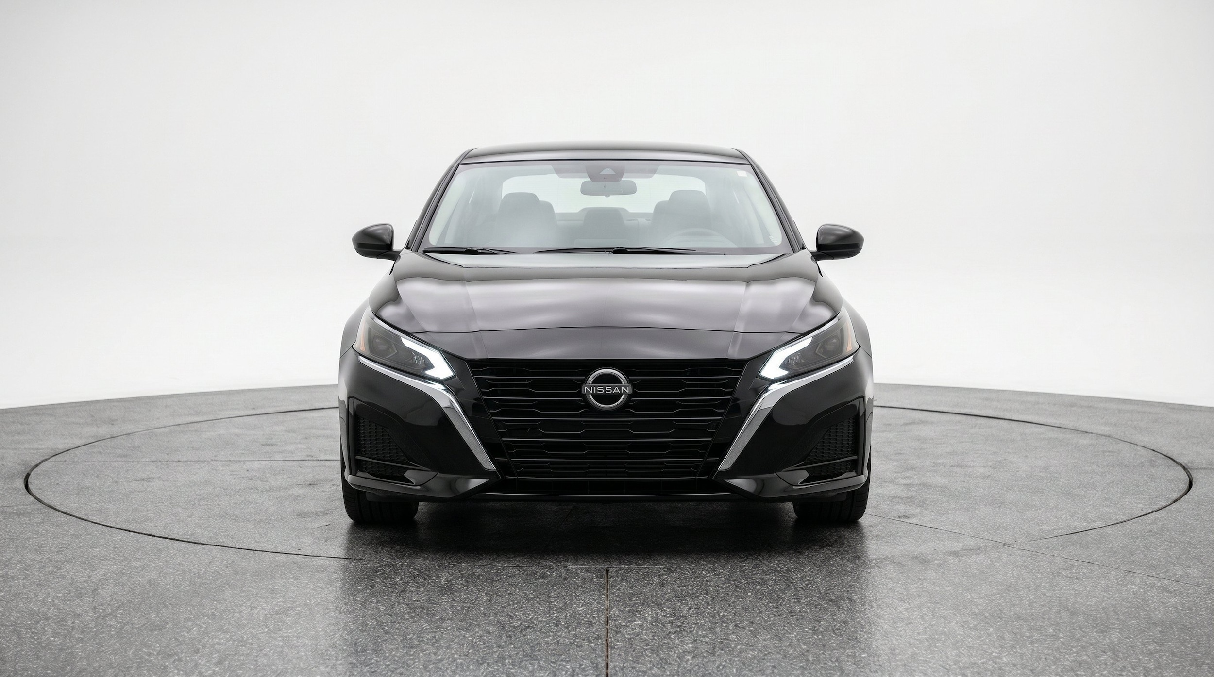 Thumbnail: 2025 Nissan Altima - 2