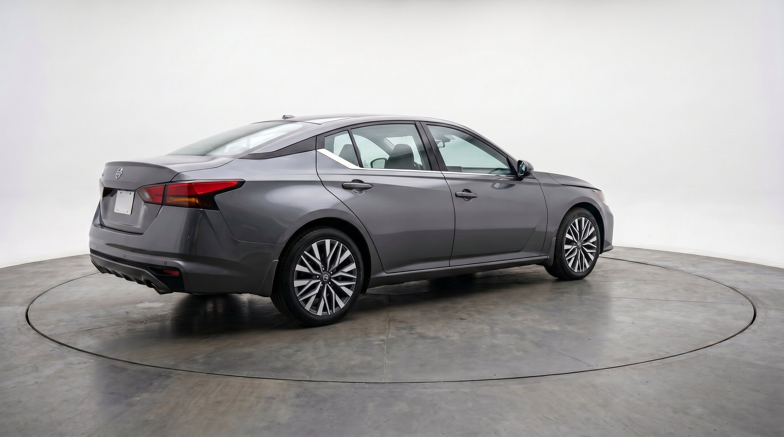 Thumbnail: 2025 Nissan Altima - 9