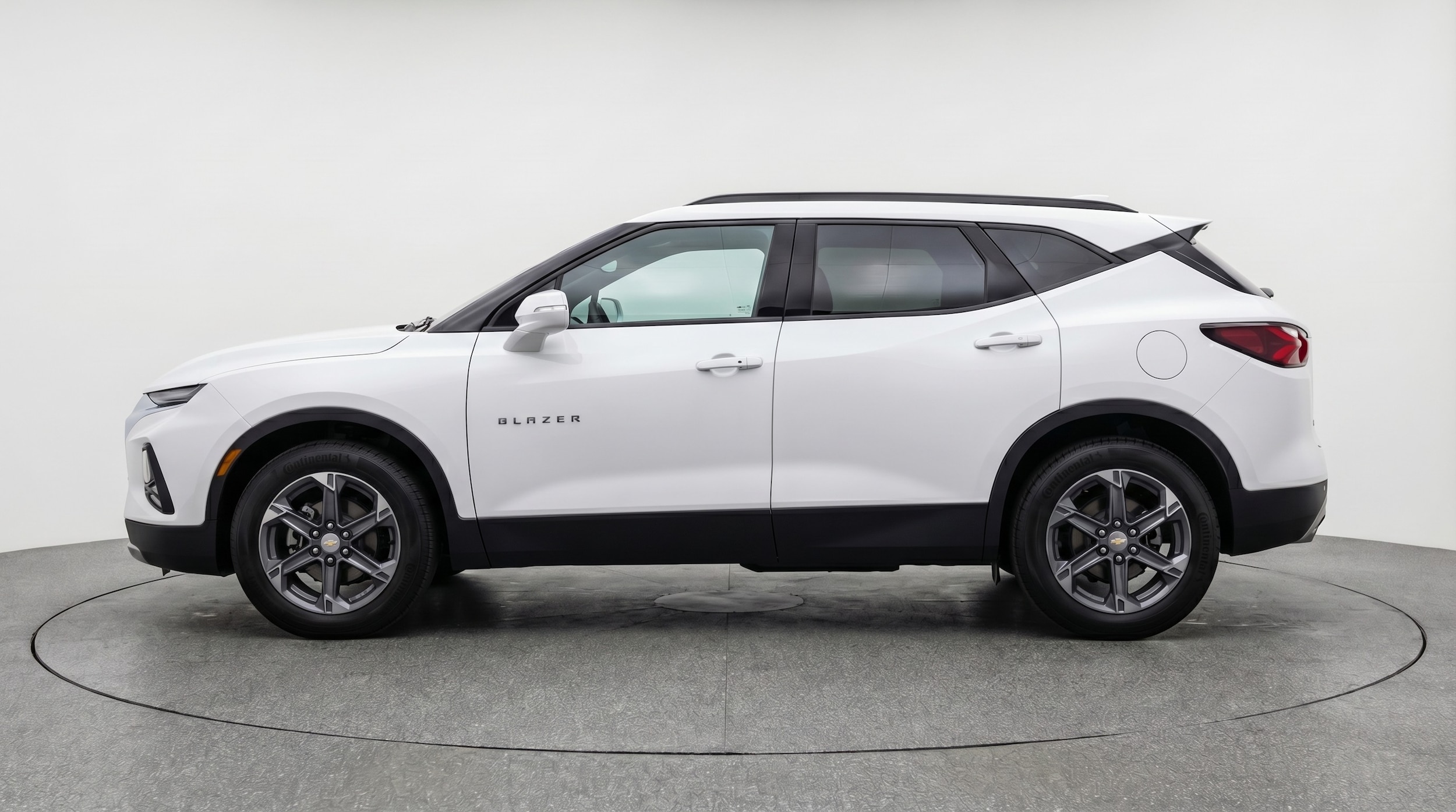 Thumbnail: 2025 Chevrolet Blazer - 4