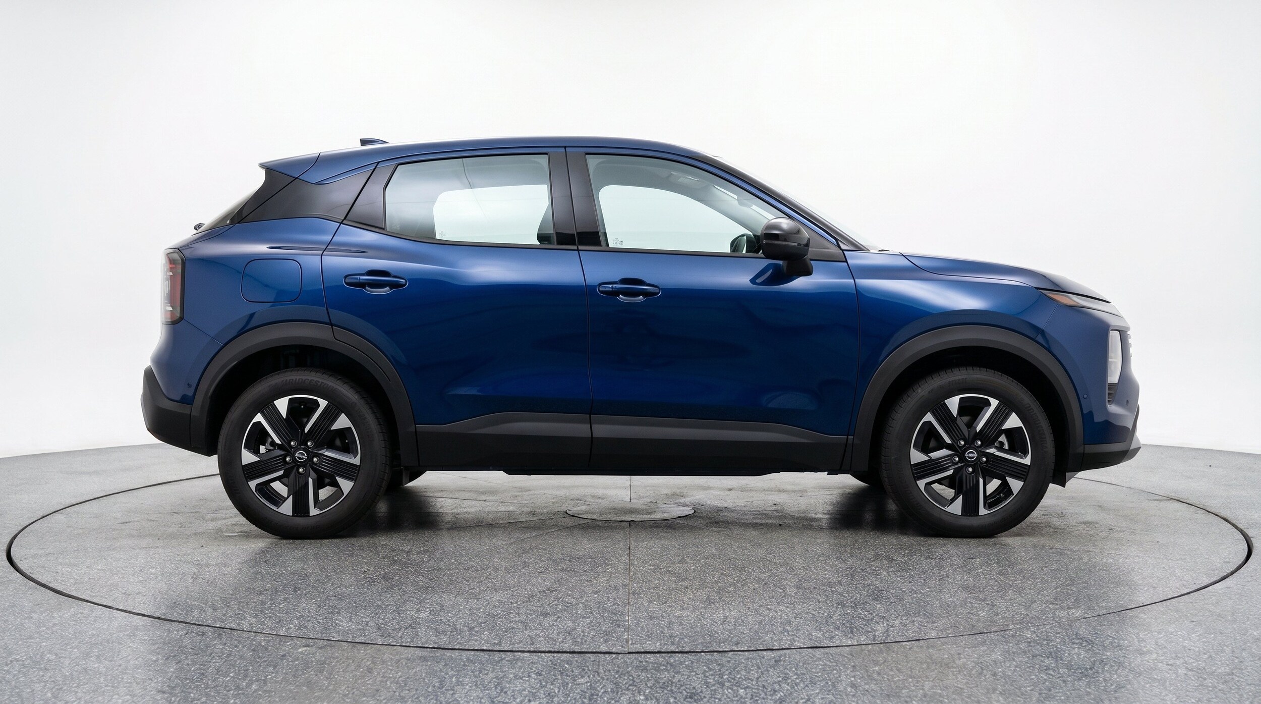 Thumbnail: 2026 Nissan Kicks - 11