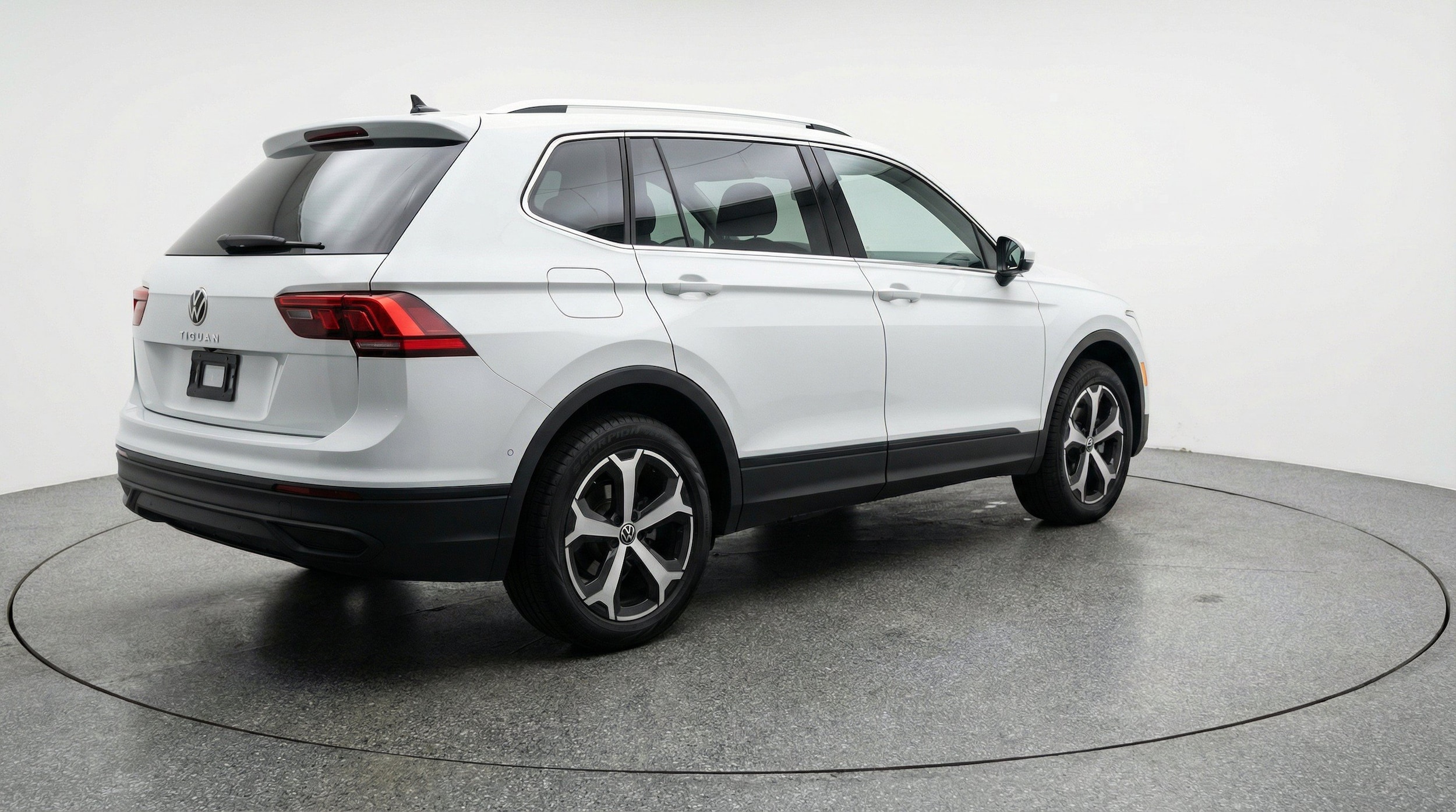 Thumbnail: 2026 Volkswagen Tiguan - 9