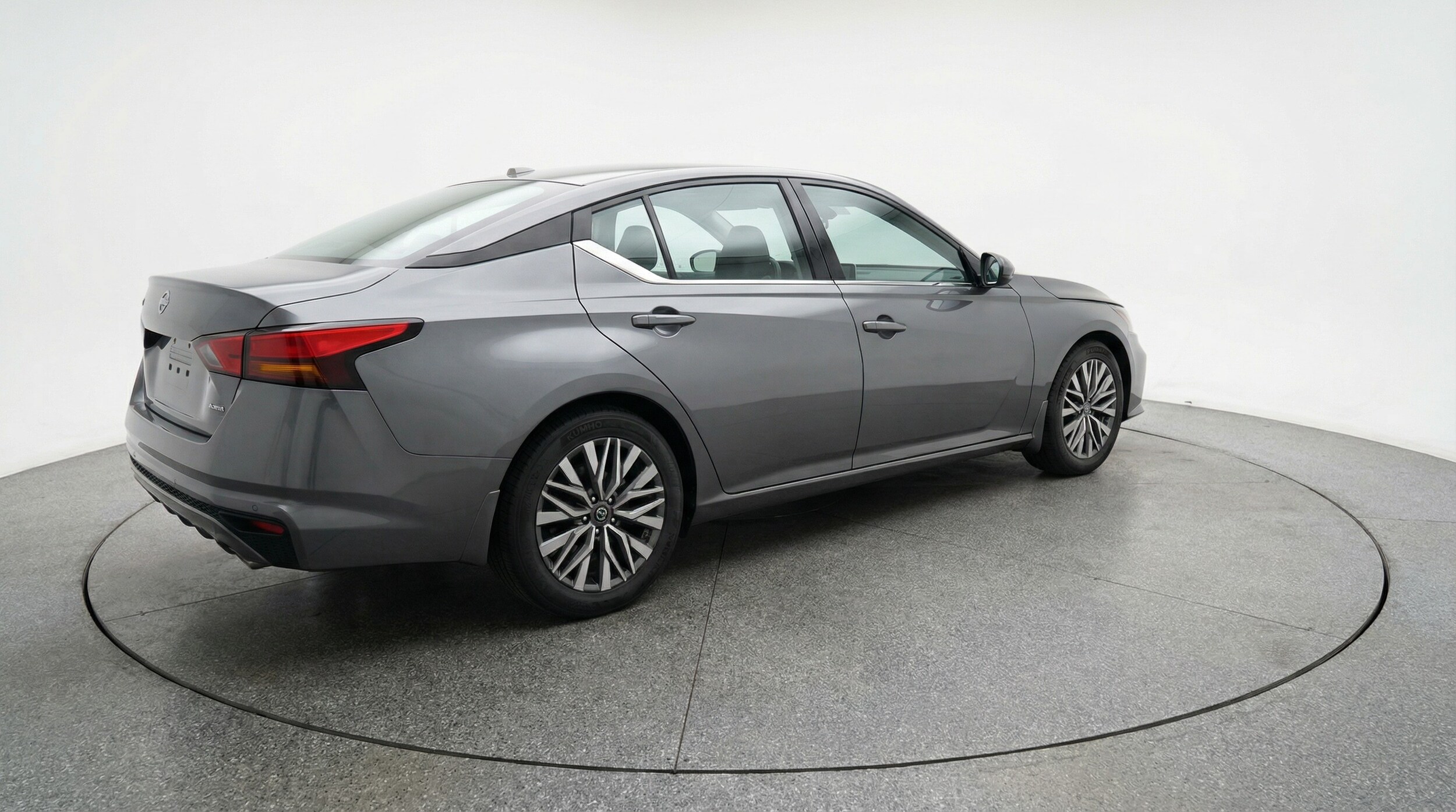 Thumbnail: 2025 Nissan Altima - 7