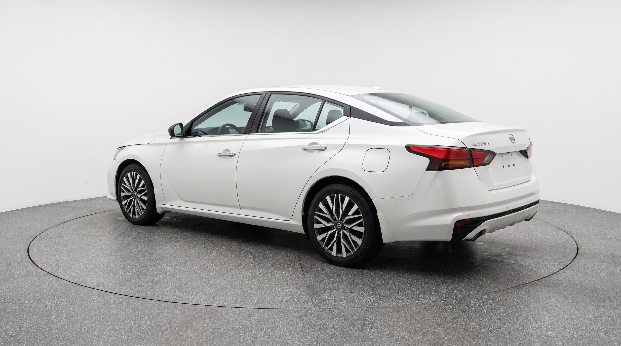 Thumbnail: 2025 Nissan Altima - 6