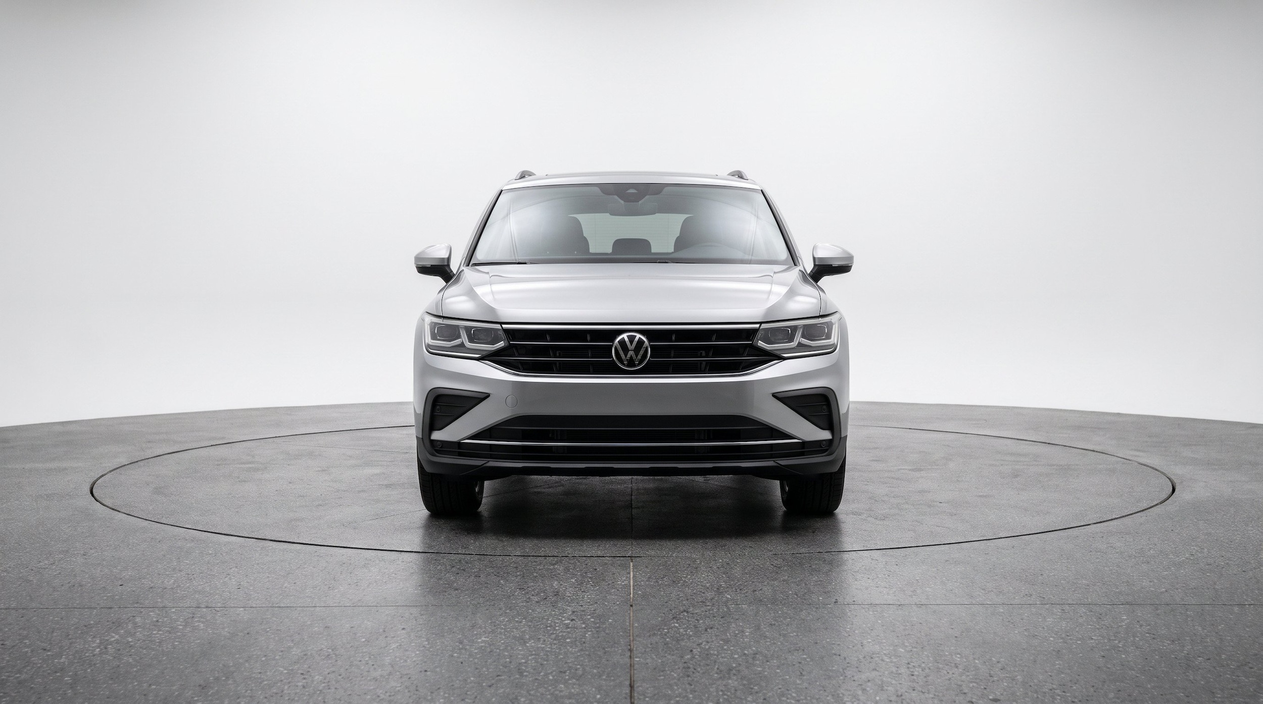 Thumbnail: 2026 Volkswagen Tiguan - 2