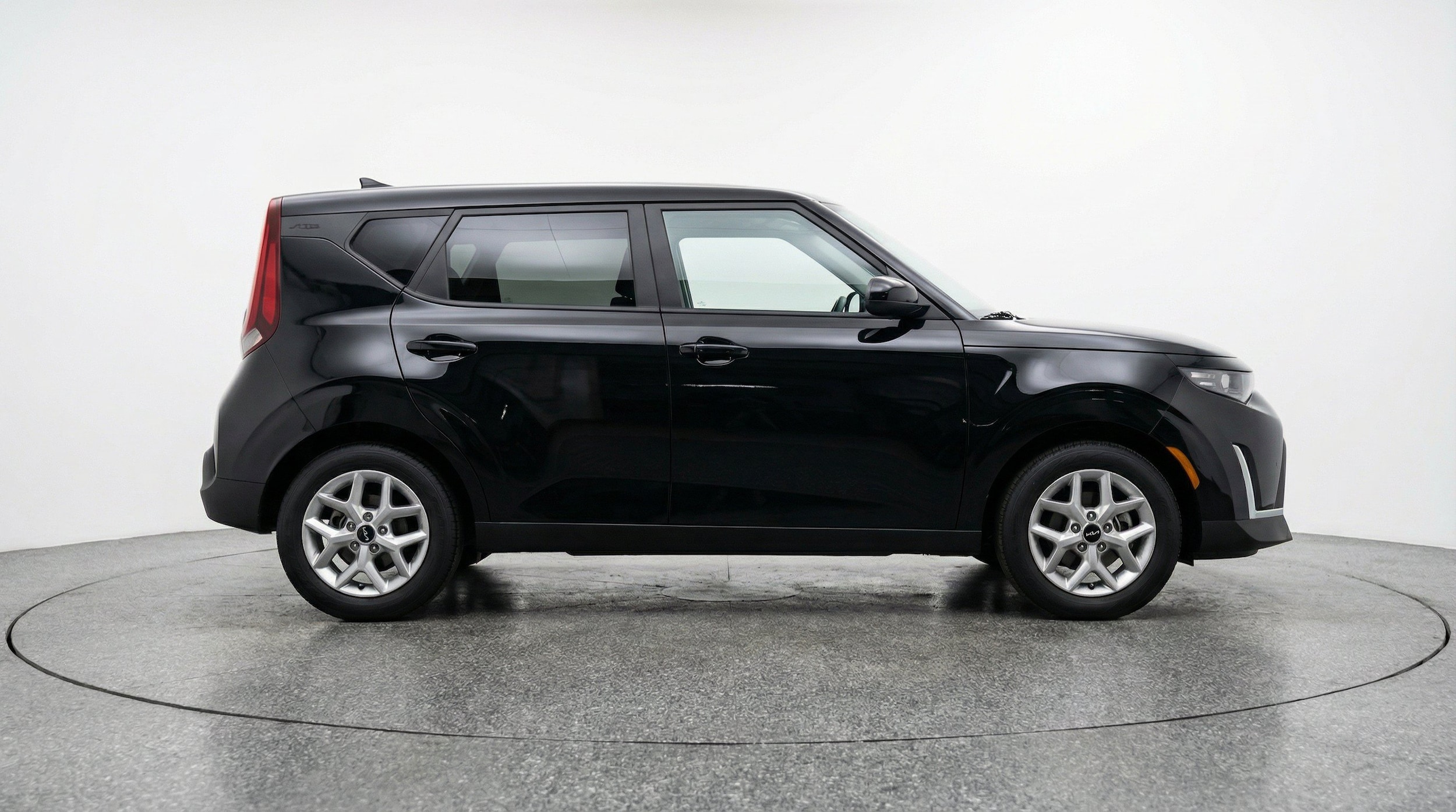Thumbnail: 2025 Kia Soul - 11