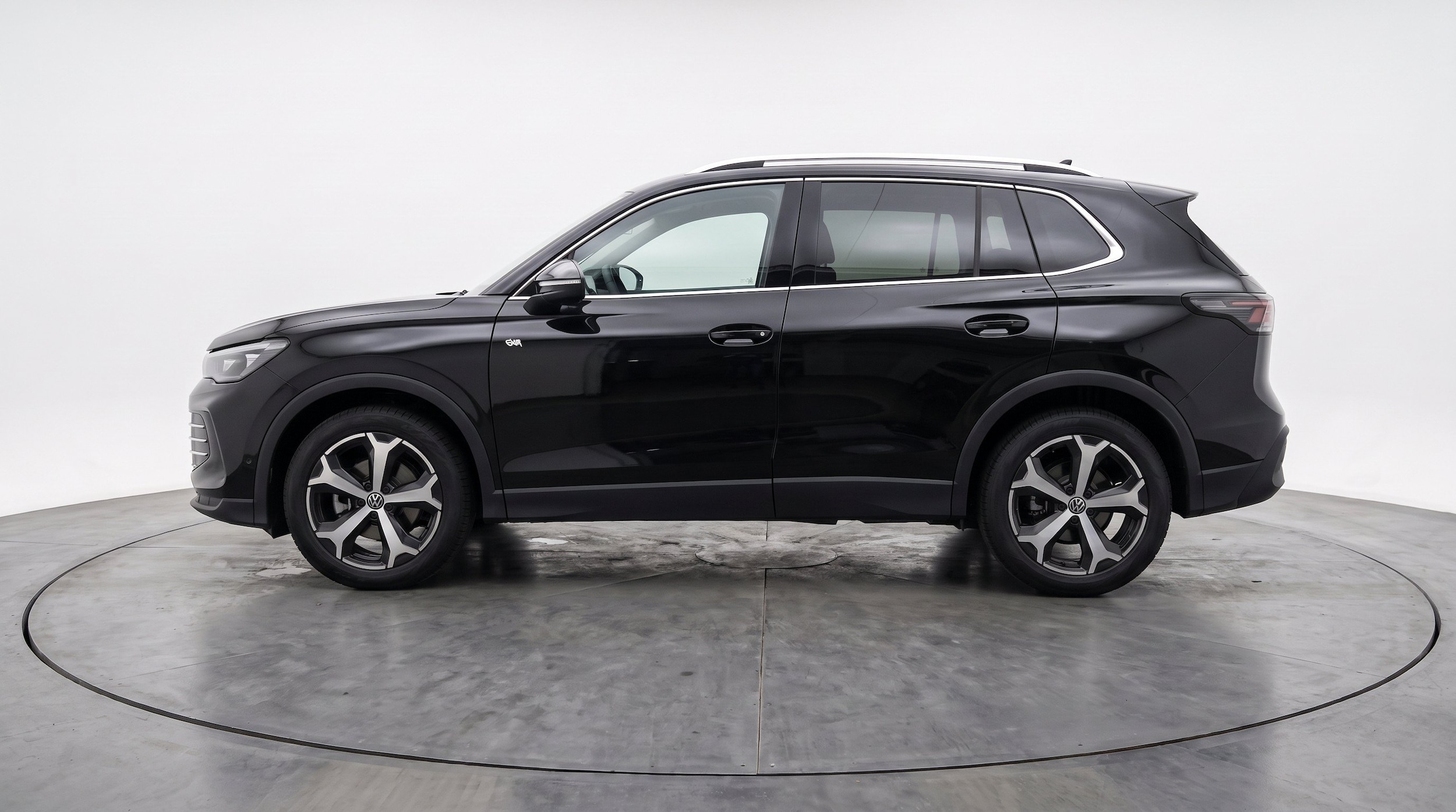 Thumbnail: 2026 Volkswagen Tiguan - 5