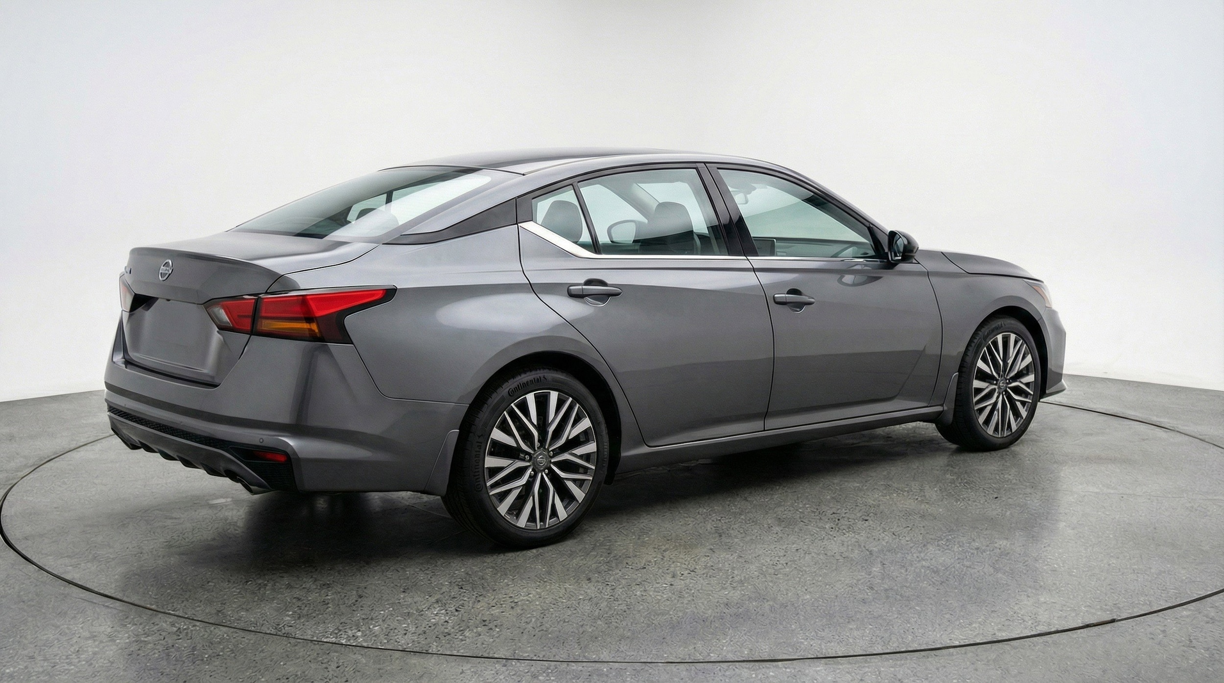 Thumbnail: 2025 Nissan Altima - 9