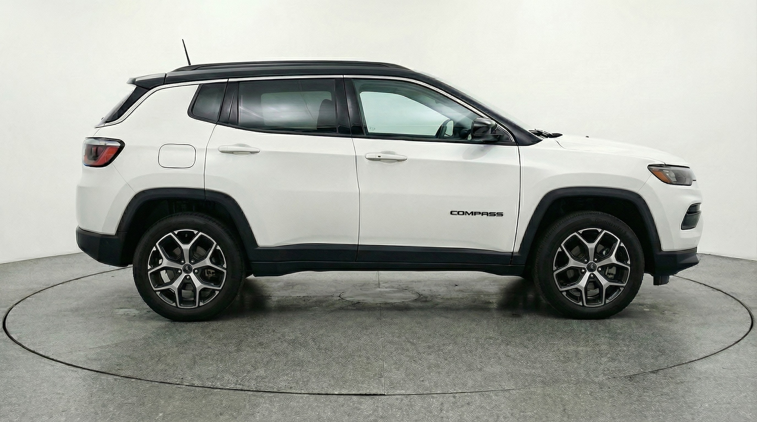 Thumbnail: 2025 Jeep Compass - 8