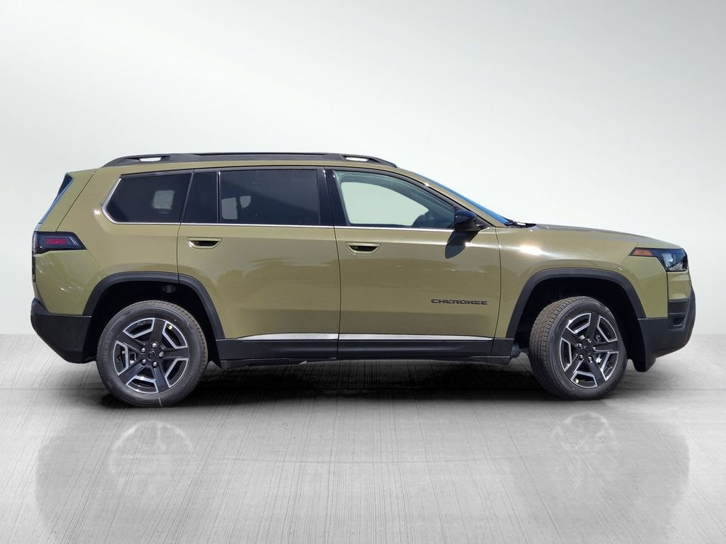 New 2026 Jeep Cherokee Laredo Sport Utility