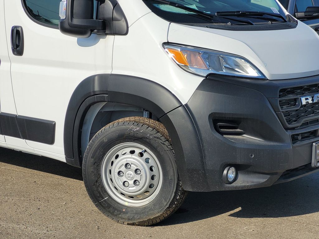 2025 Ram ProMaster 2500 photo 3