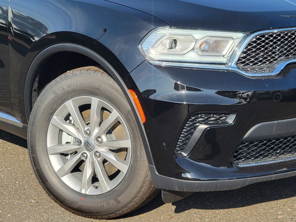 2024 Dodge Durango SXT photo 3