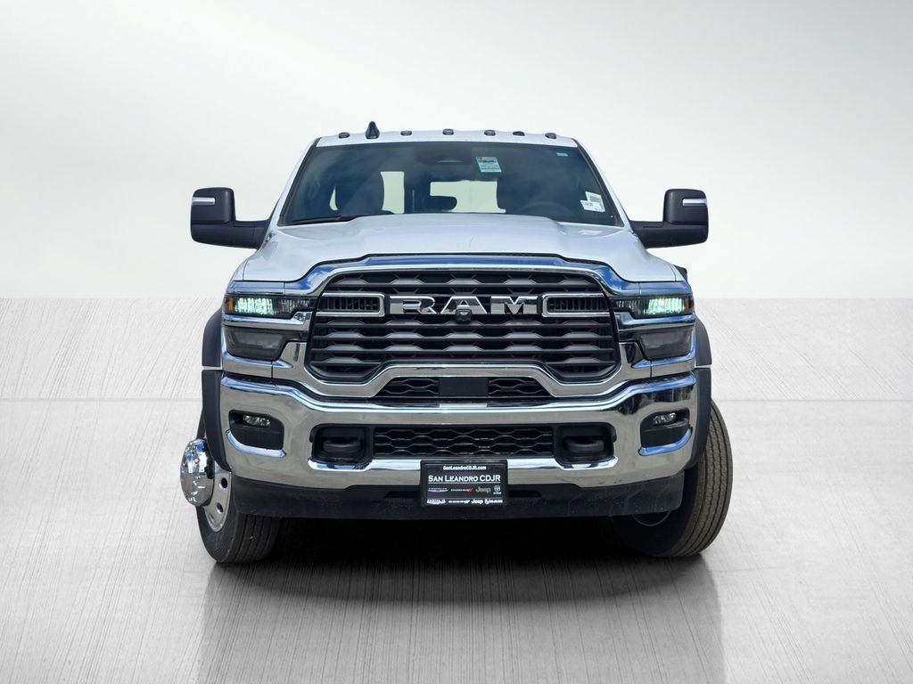 2025 Ram 5500 photo 2