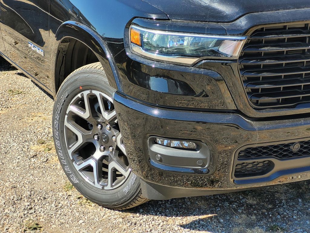 2025 Ram 1500 Laramie photo 2