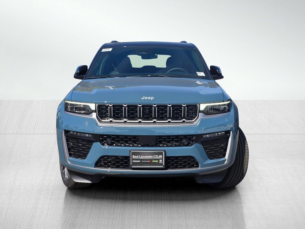 New 2026 Jeep Grand Cherokee Summit Sport Utility