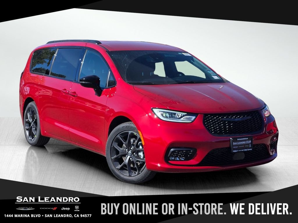 New 2026 Chrysler Pacifica Select Passenger Van