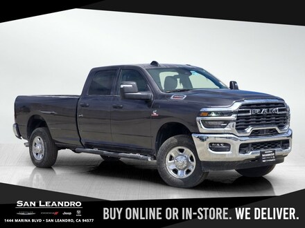 2025 Ram 2500 Tradesman Crew Cab