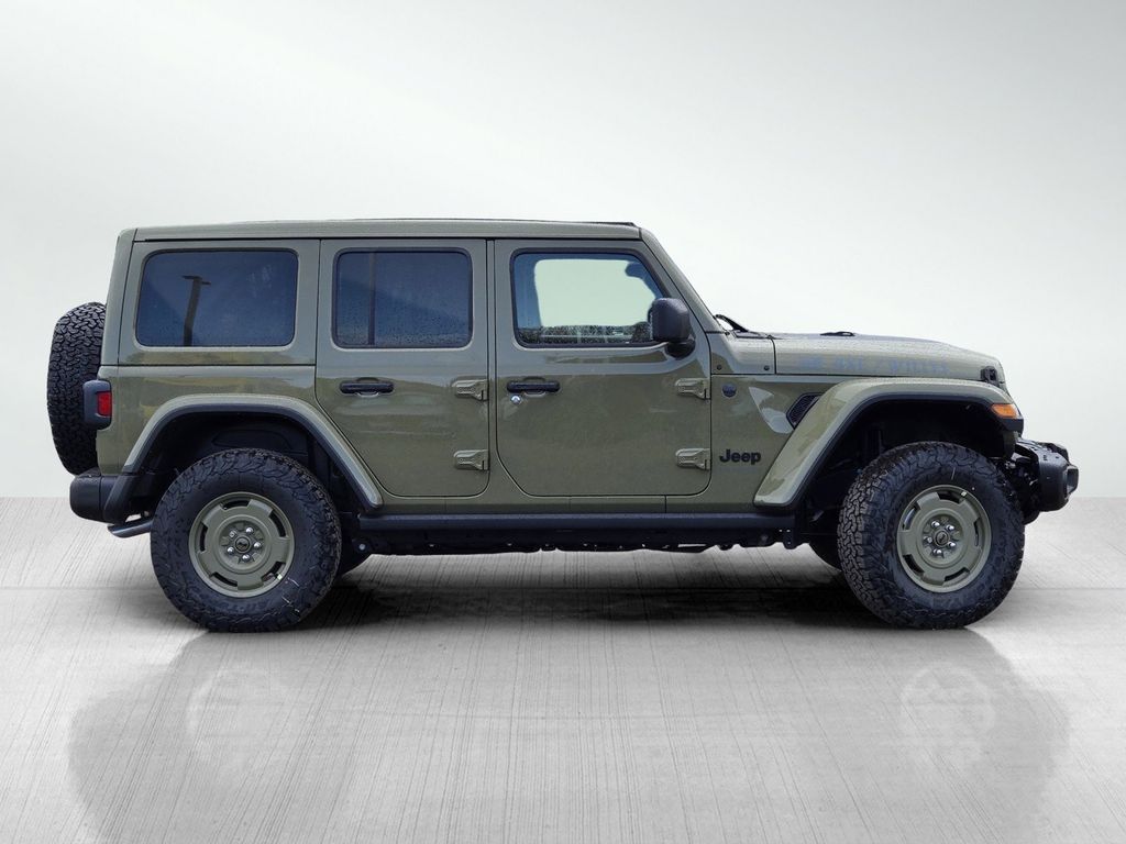 2025 Jeep Wrangler 4xe Willys photo 3