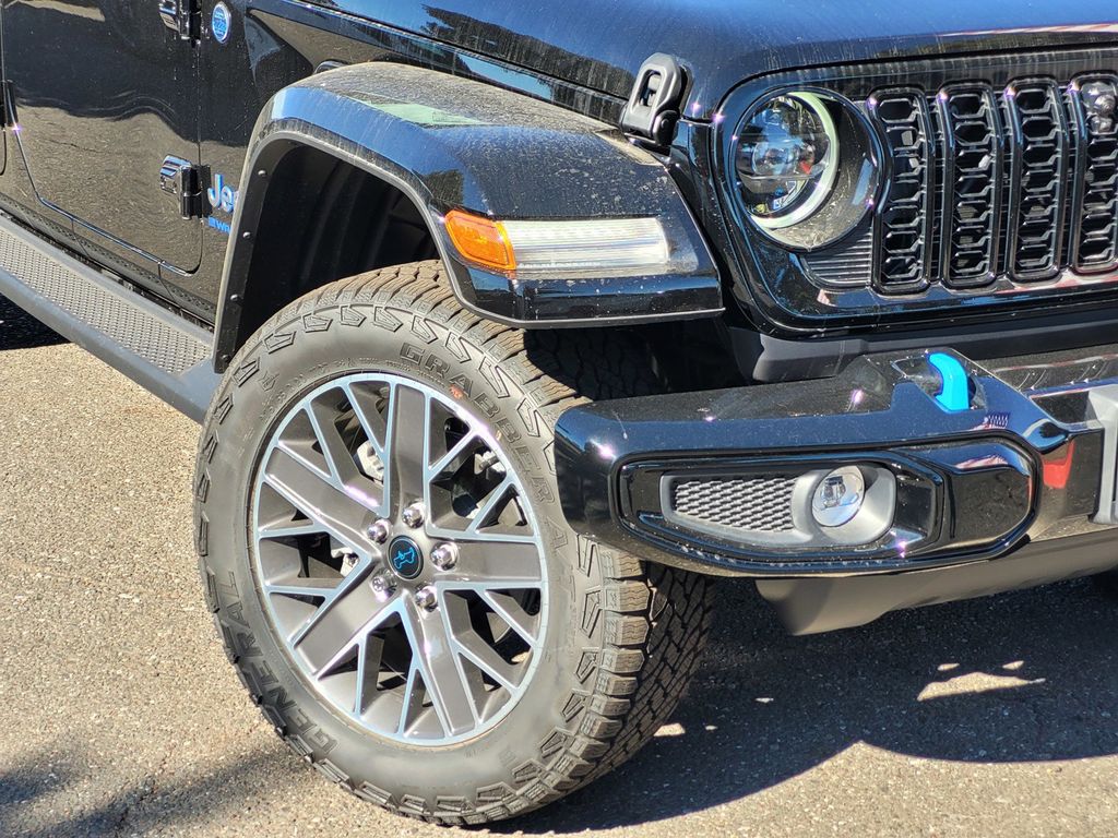 2024 Jeep Wrangler 4xe High Altitude photo 2