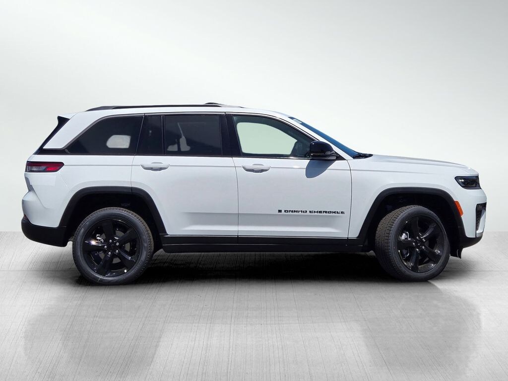 New 2026 Jeep Grand Cherokee Limited Sport Utility